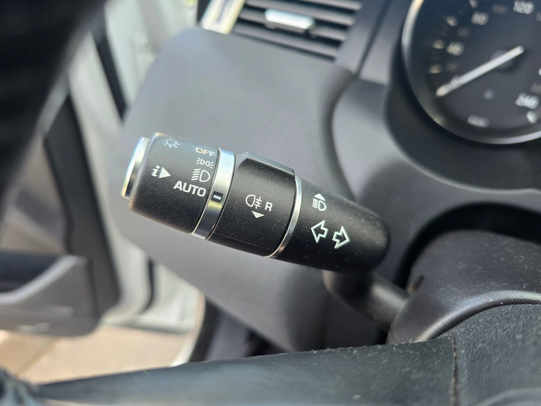 LAND-ROVER RANGE ROVER EVOQUE 2.0l TD4 DYNAMIC SE 4WD 150CV