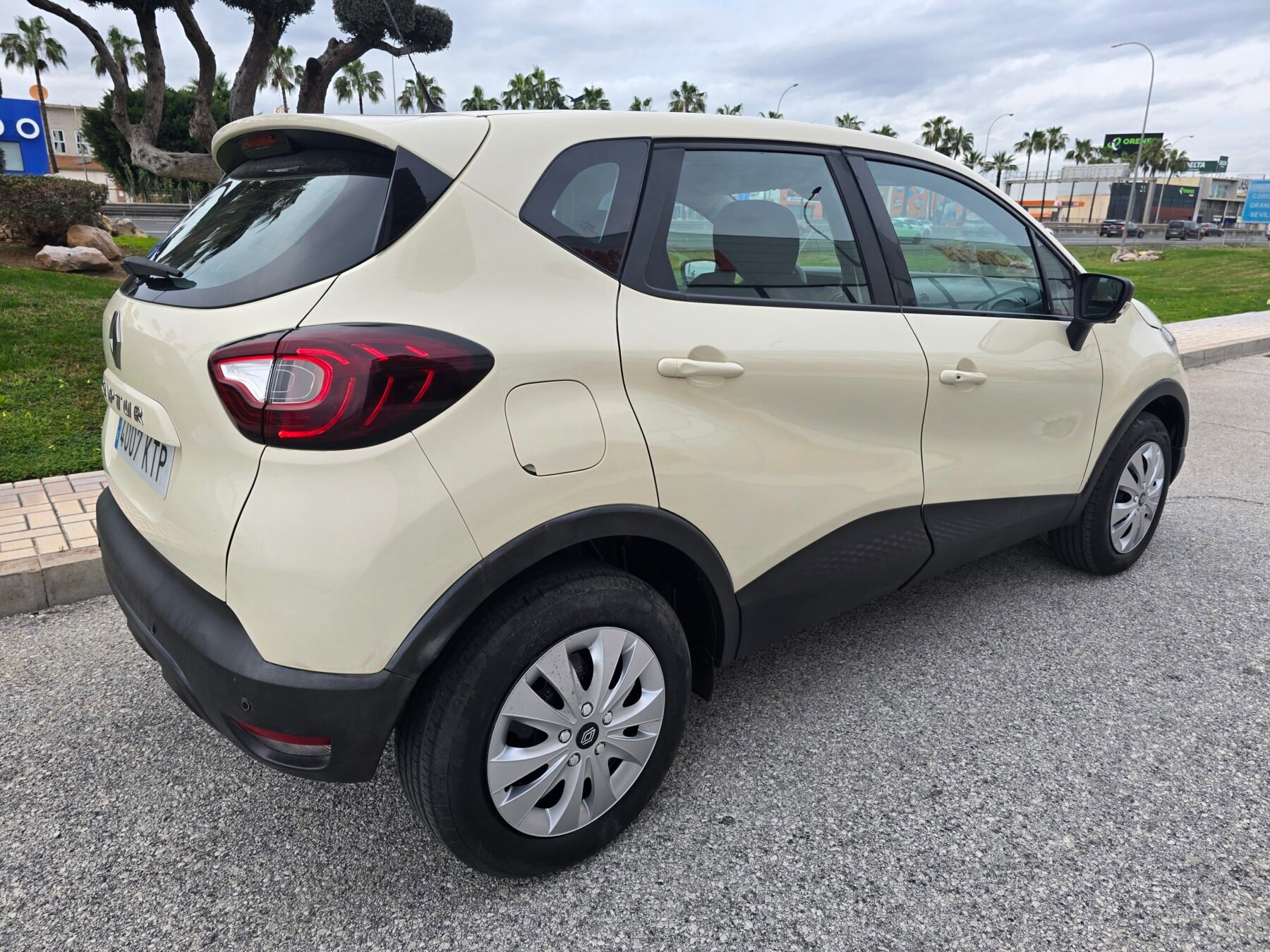 RENAULT CAPTUR LIFE TCE 90CV