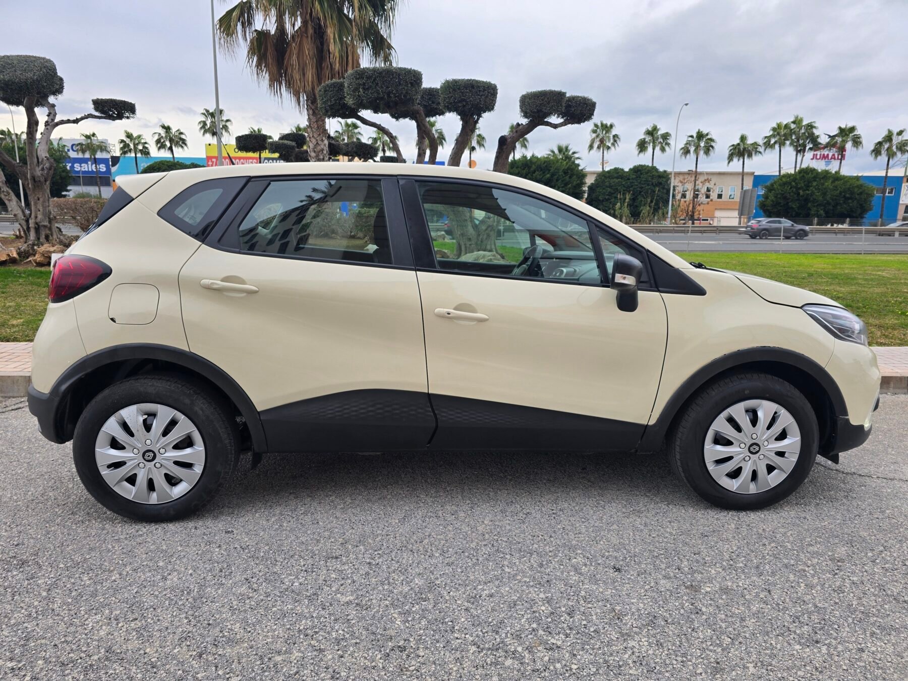 RENAULT CAPTUR LIFE TCE 90CV