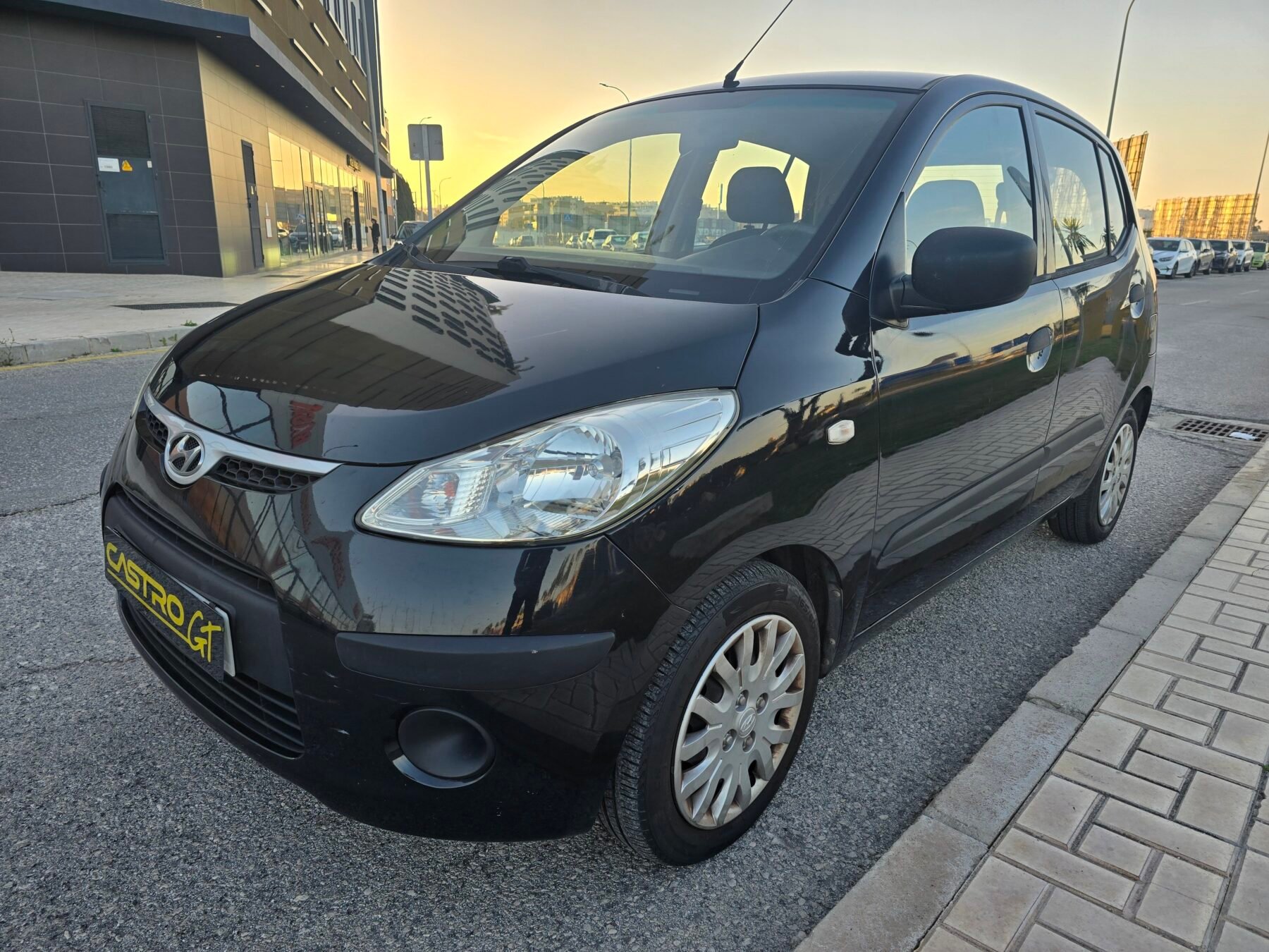 HYUNDAI i10 1.1 COMFORT 66CV