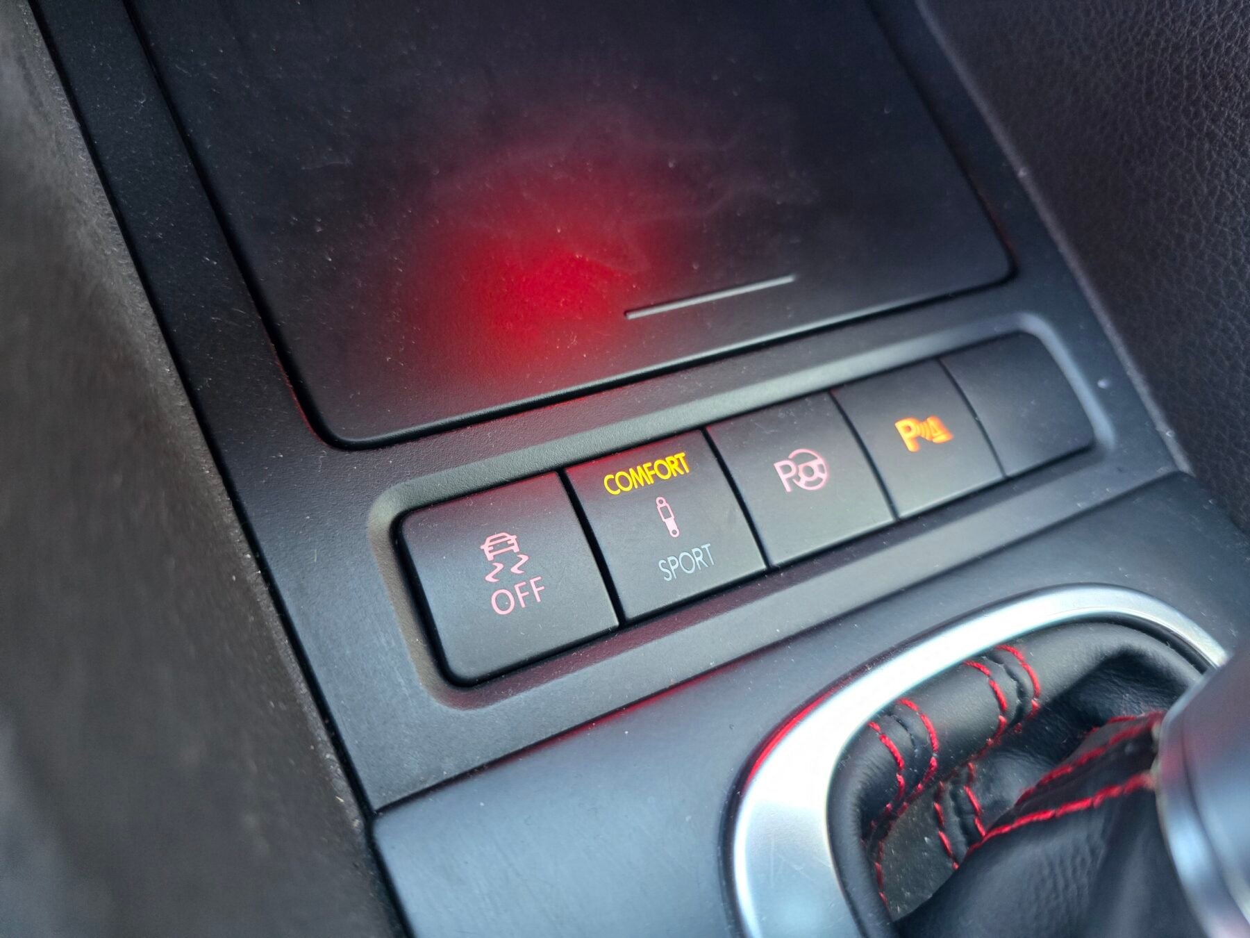 VOLKSWAGEN Golf GTI 2.0TSI DSG 210CV