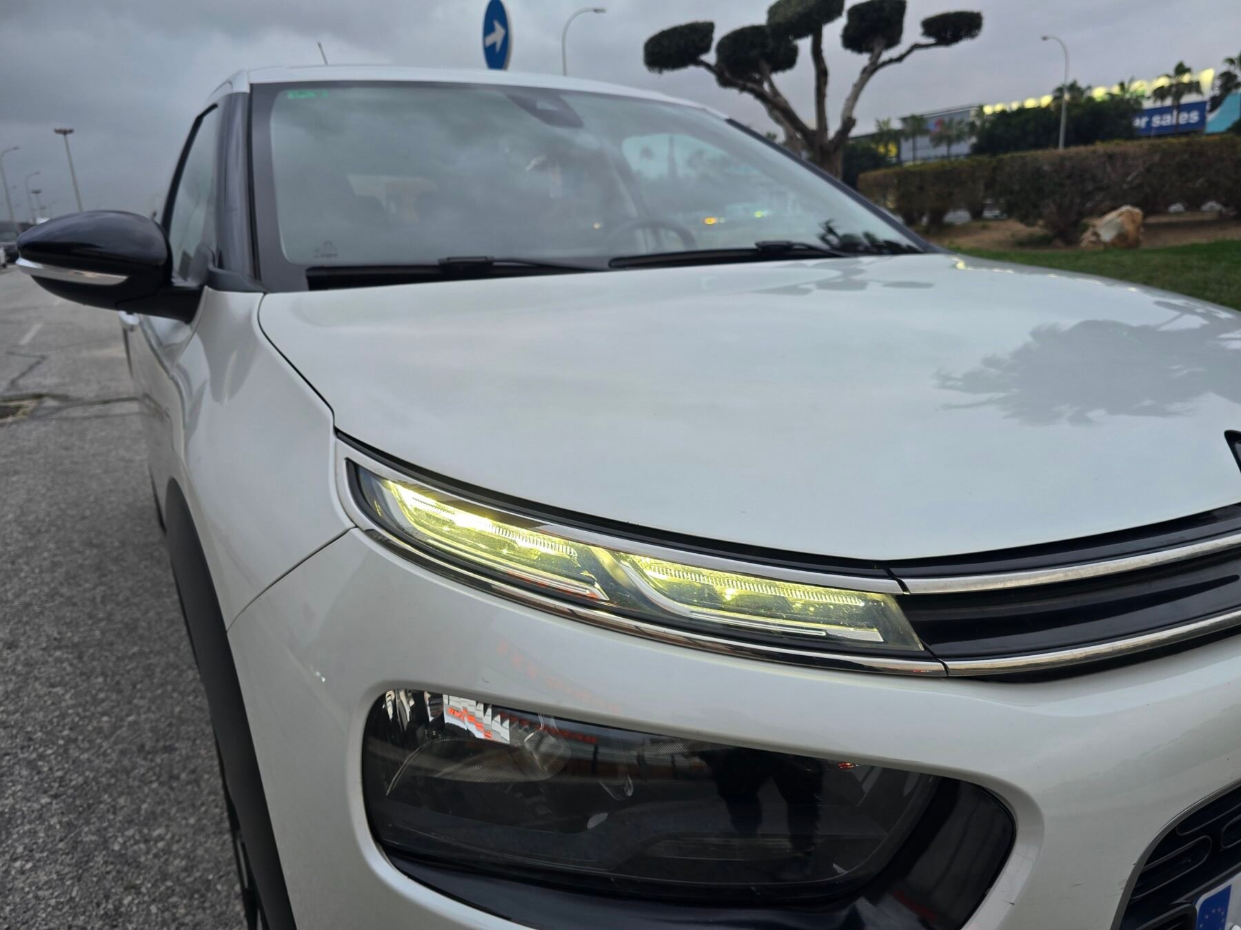 CITROEN C4 CACTUS 1.5 BLUE HDi SHINE PACK 100CV