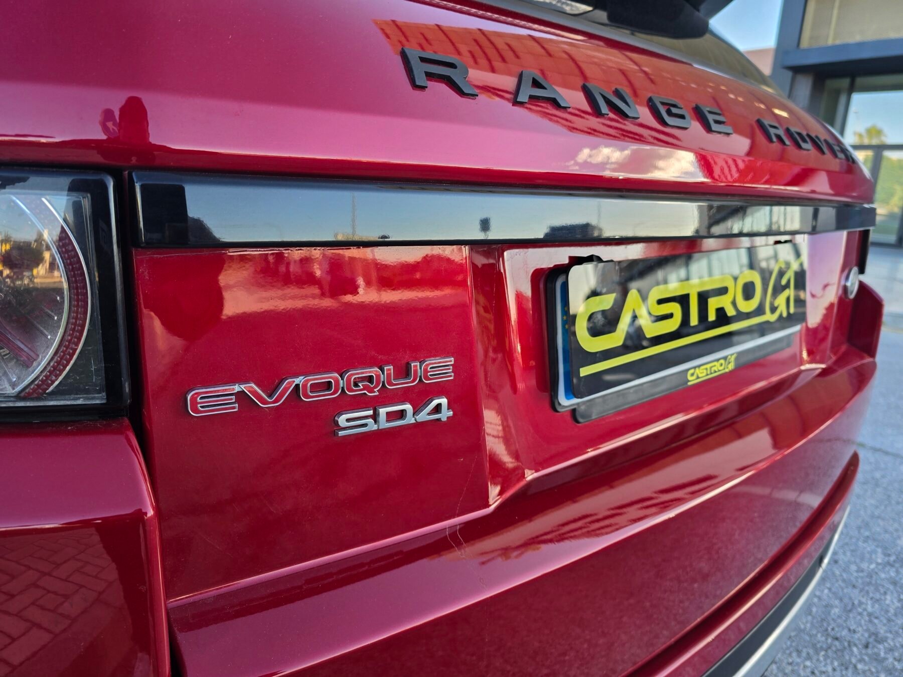 LAND-ROVER RANGE ROVER EVOQUE 2.2 SD4 DYNAMIC AUTO 190CV 