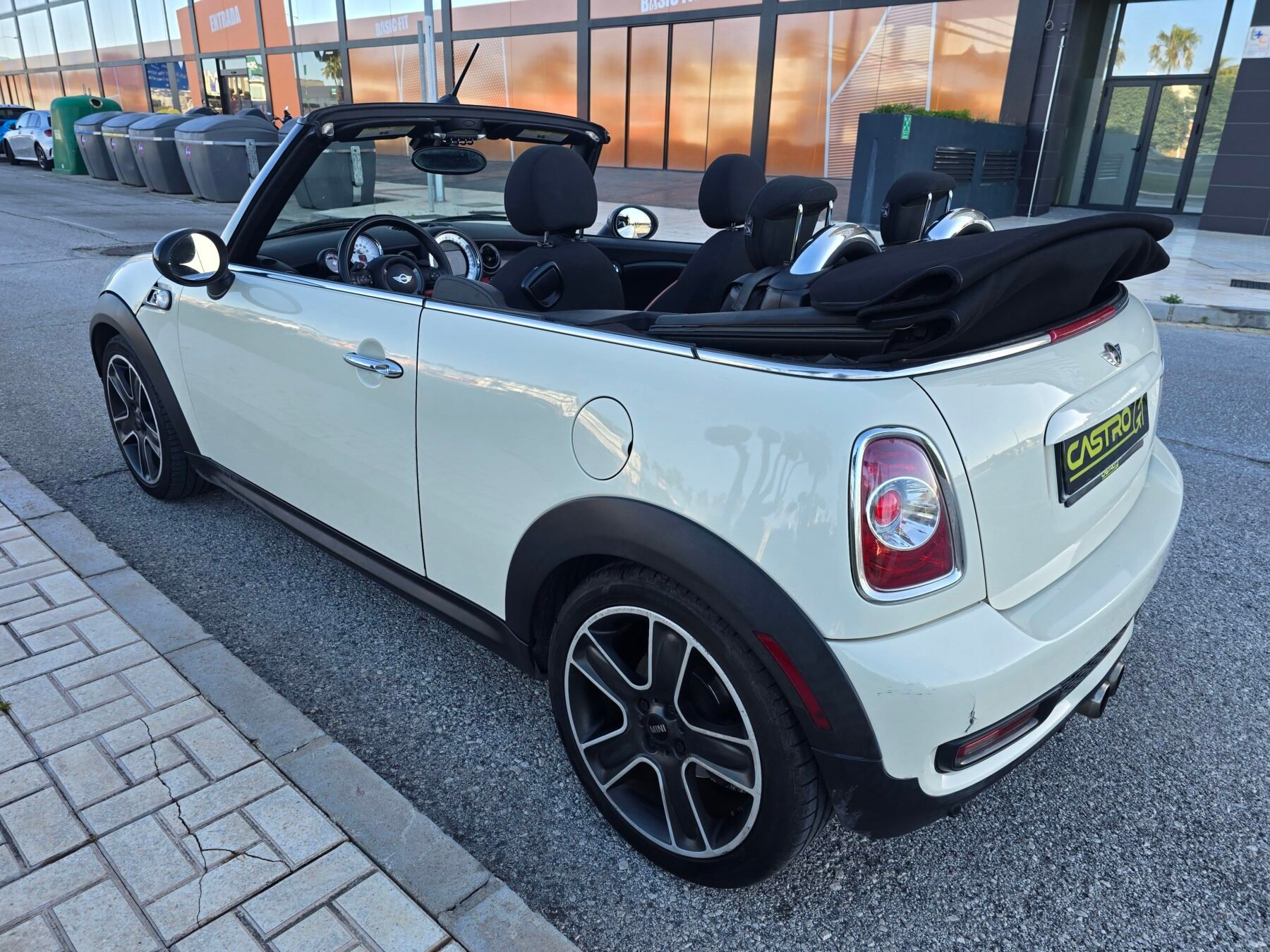 MINI CABRIO COOPER S AUTO 183CV
