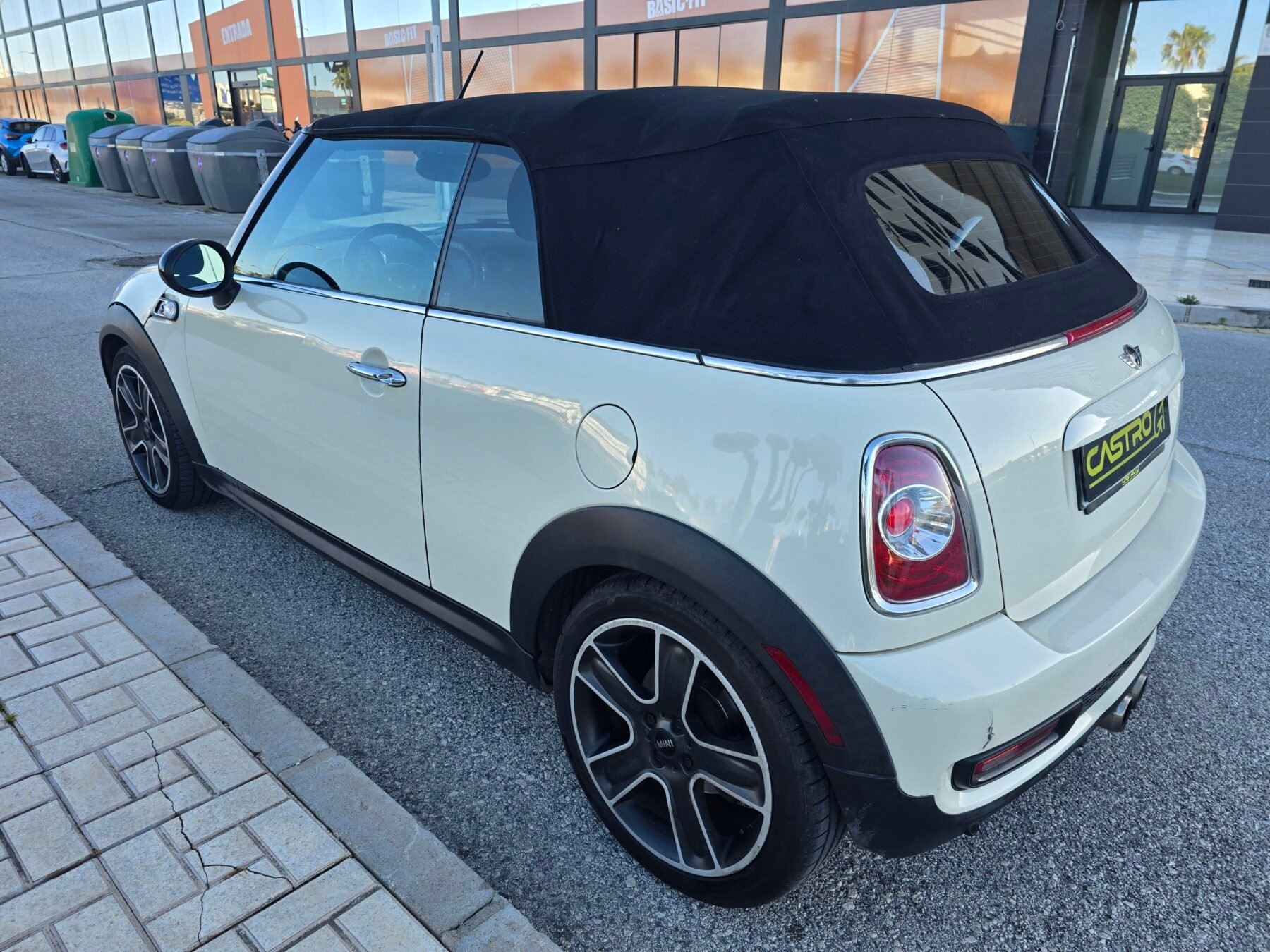 MINI CABRIO COOPER S AUTO 183CV