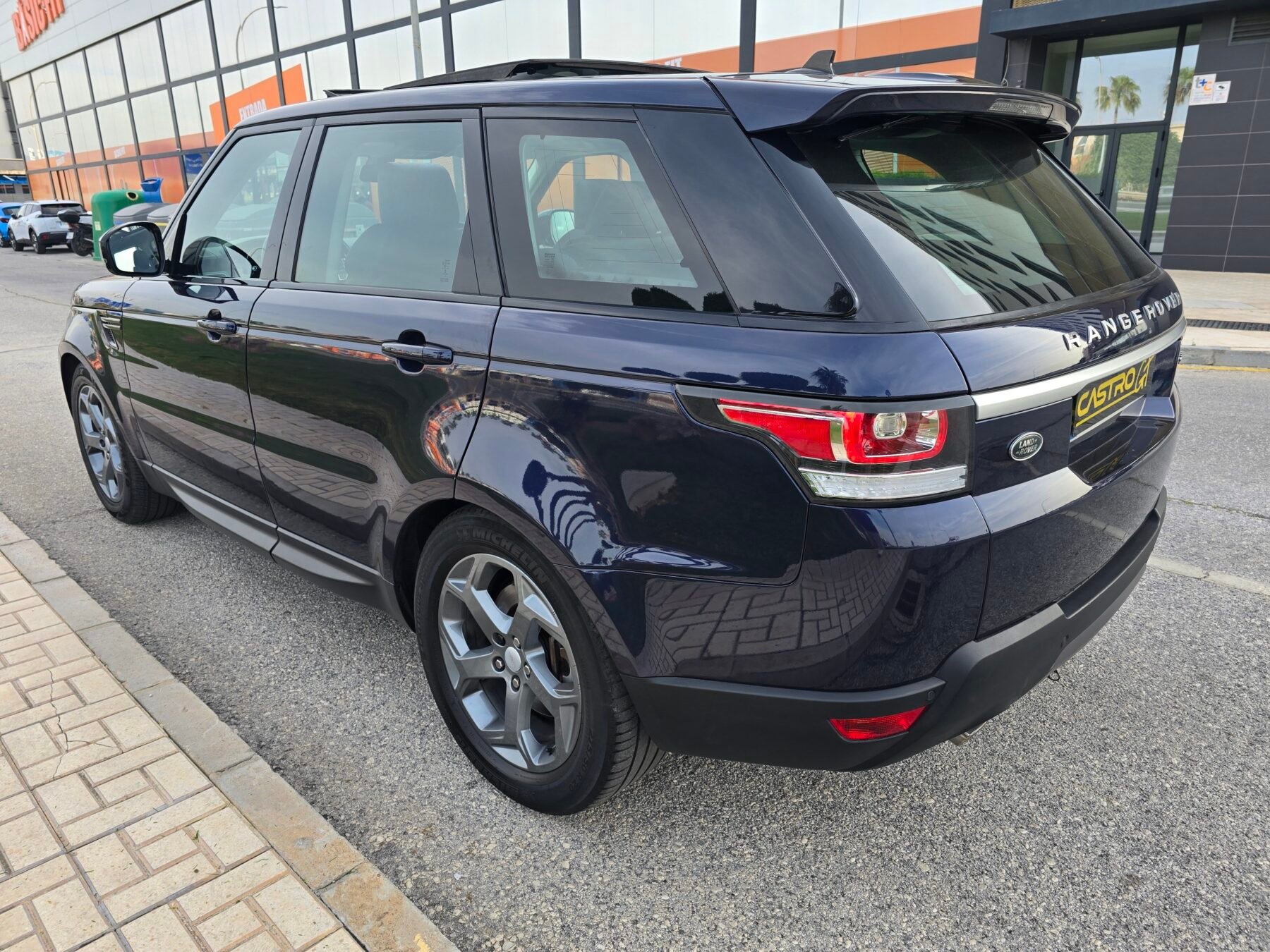 LAND-ROVER RANGE ROVER SPORT 3.0 TDV6 258CV SE