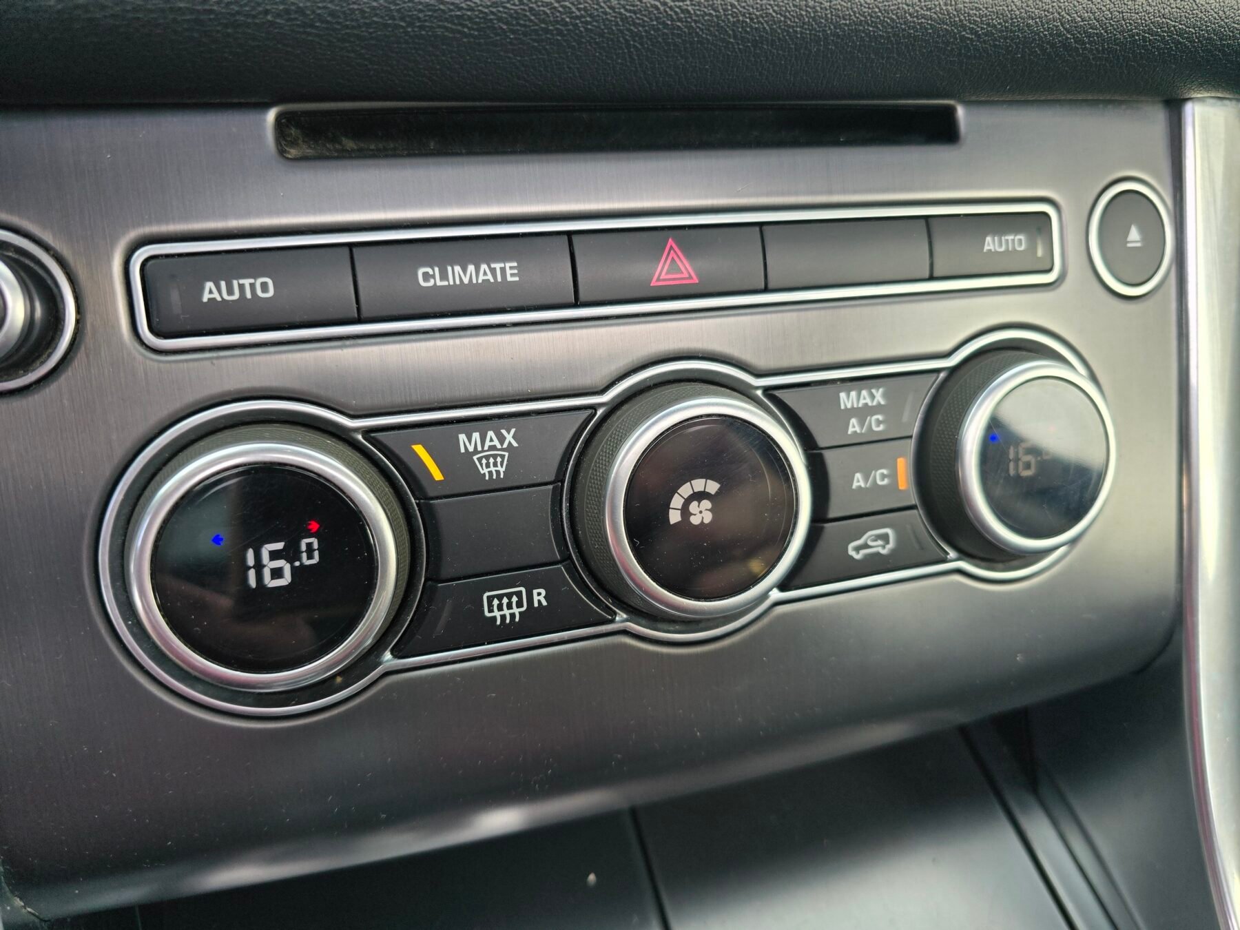 LAND-ROVER RANGE ROVER SPORT 3.0 TDV6 258CV SE