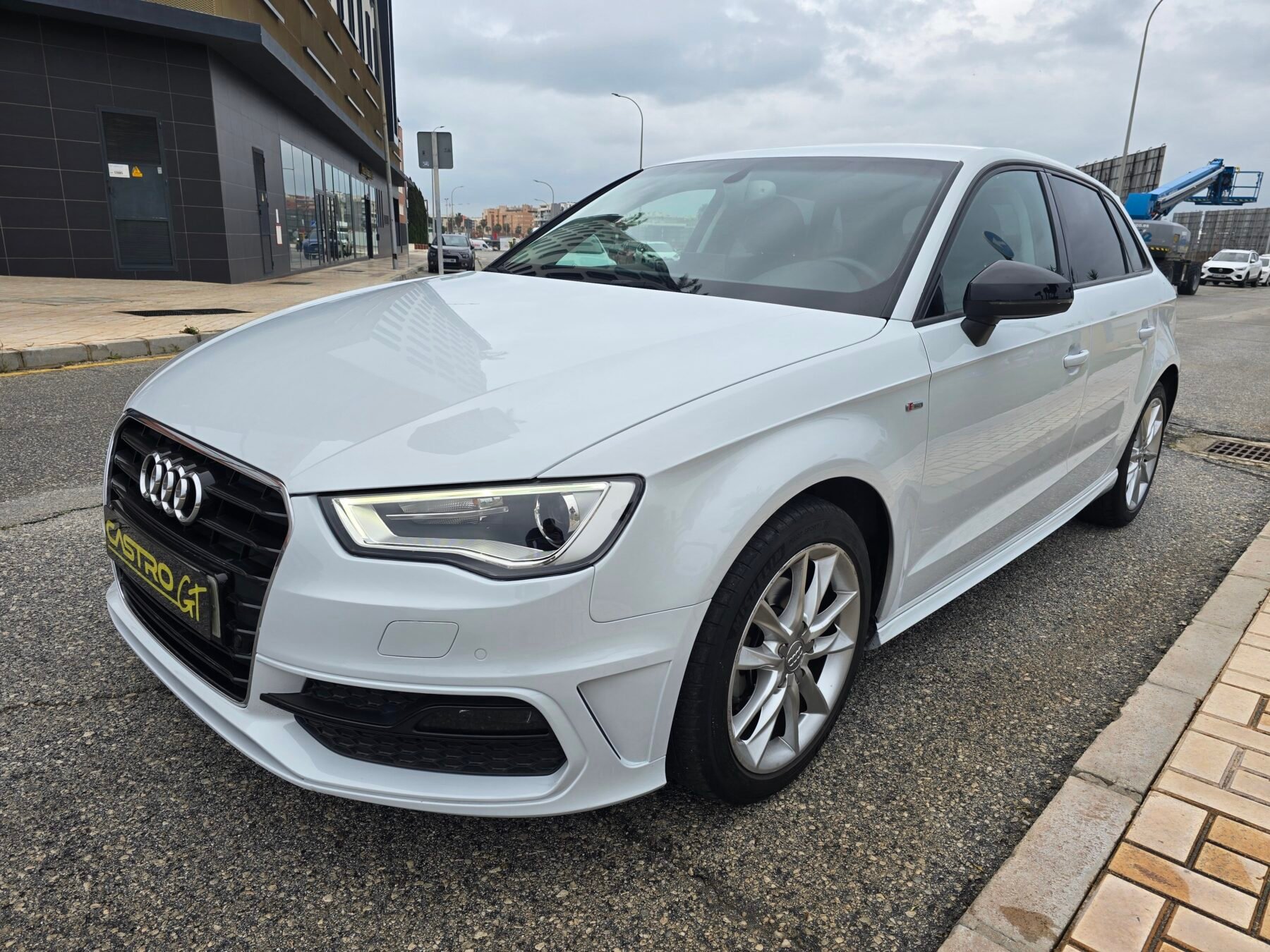 AUDI A3 SPORTBACK 2.0TDI S-TRONIC PACK S-LINE 150CV