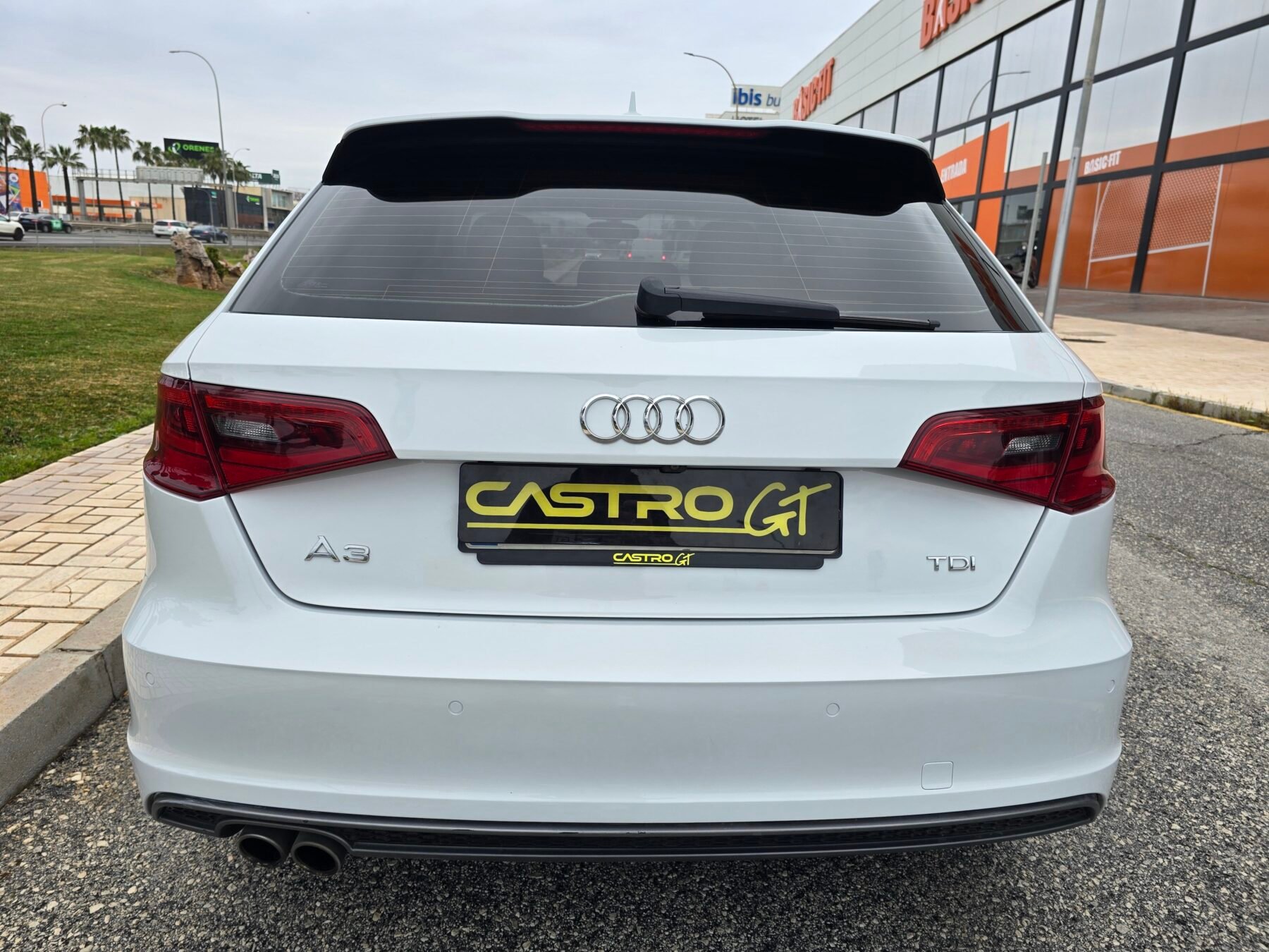 AUDI A3 SPORTBACK 2.0TDI S-TRONIC PACK S-LINE 150CV