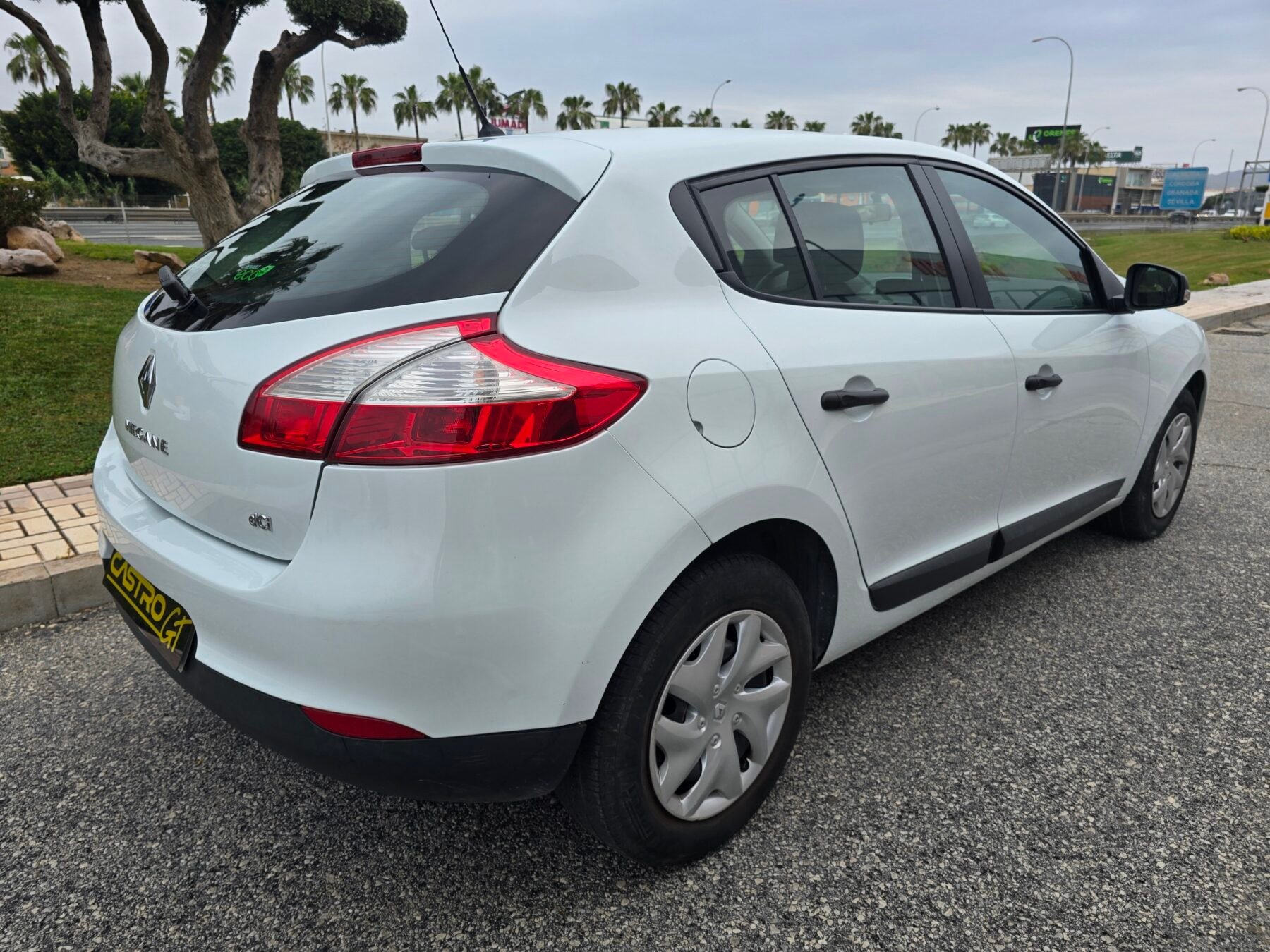 RENAULT Megane 1.5DCI AUTHENTIQUE 90CV