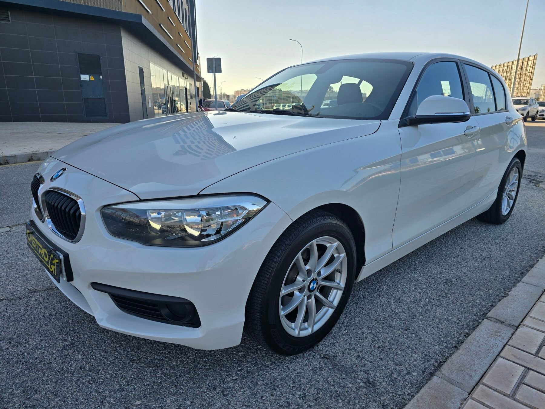 BMW Serie 1 116D  116CV