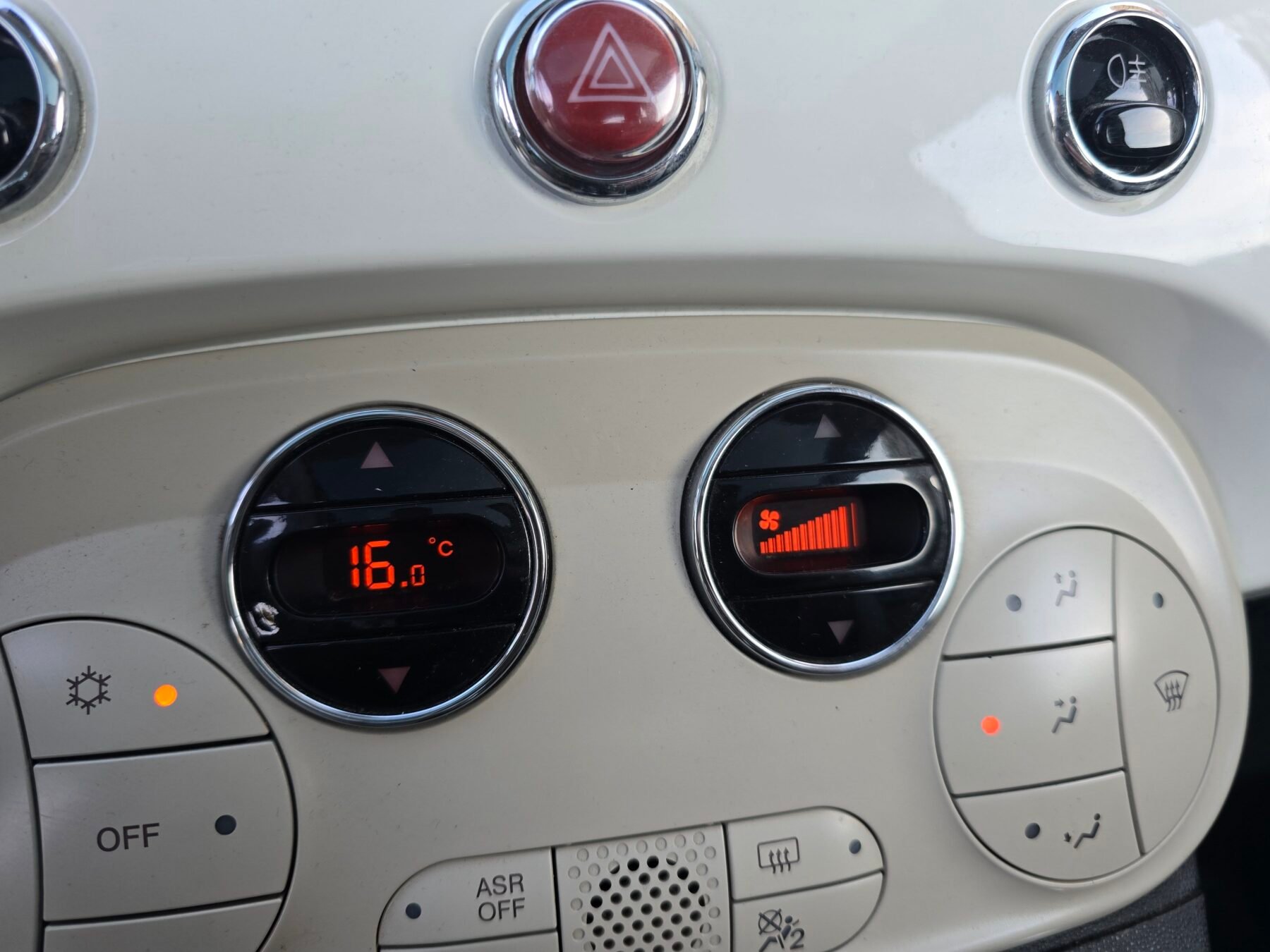 FIAT 500 DOLCEVITA 1.0 HYBRID 70CV