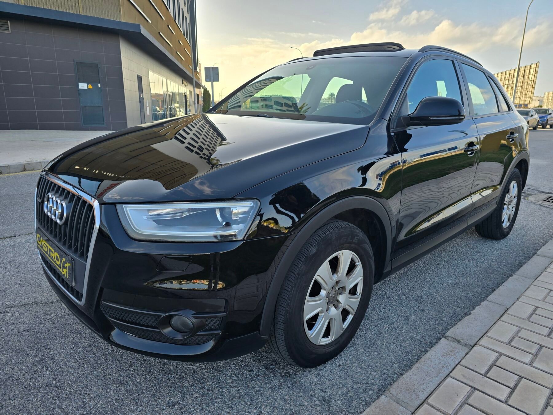 AUDI Q3 2.0TDI QUATTRO S-TRONIC 176CV