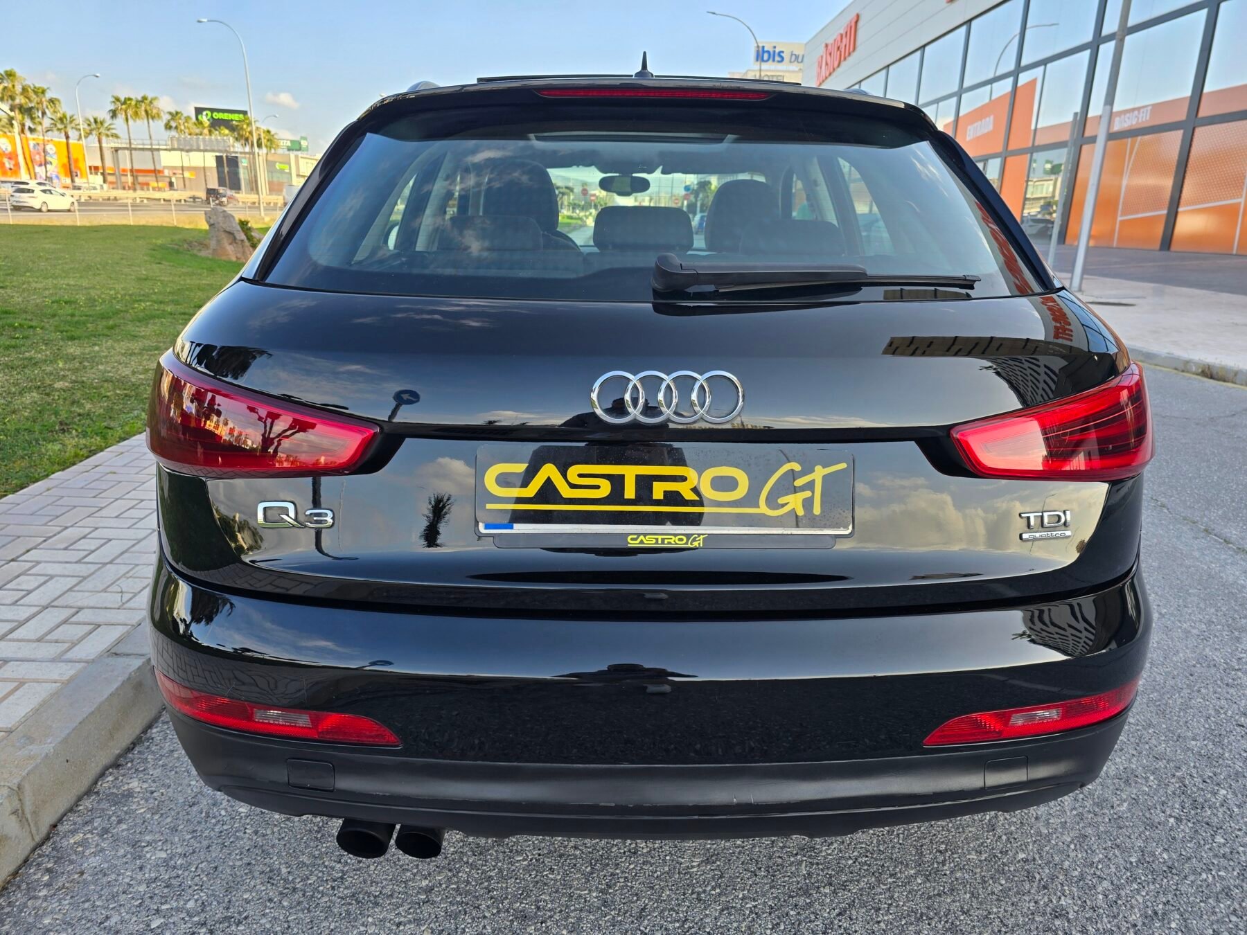 AUDI Q3 2.0TDI QUATTRO S-TRONIC 176CV