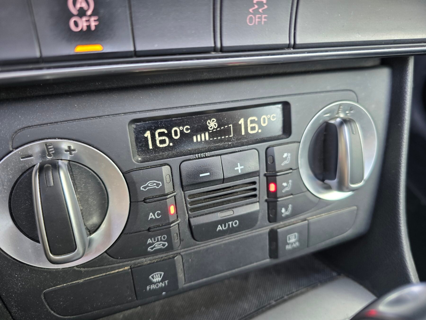 AUDI Q3 2.0TDI QUATTRO S-TRONIC 176CV