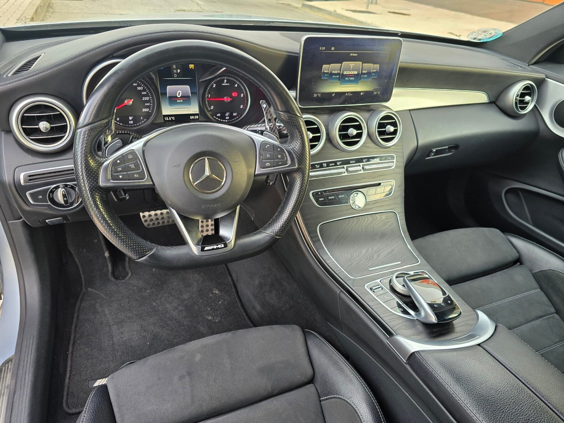 MERCEDES-BENZ Clase C COUPE 220 AMG LINE 170CV