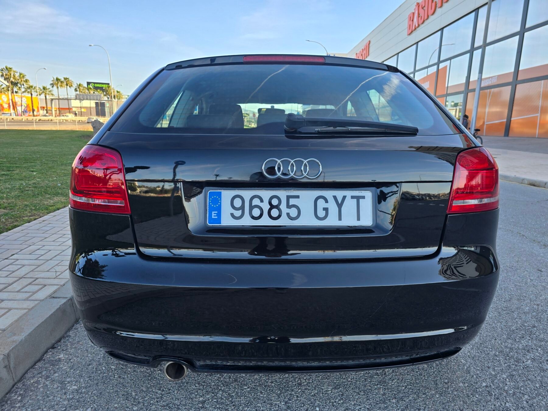 AUDI A3 1.6TDI ATTRACTION 105CV