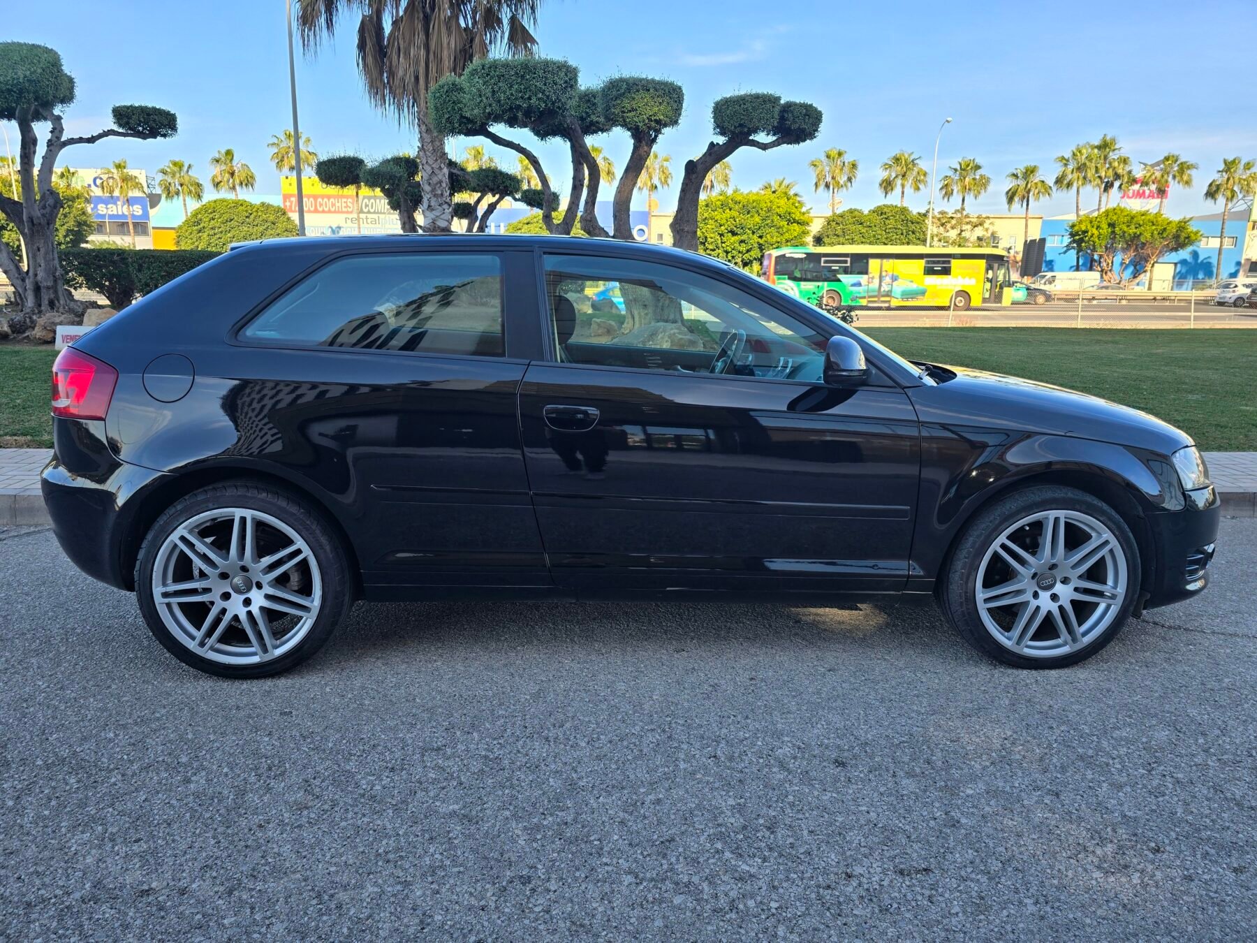 AUDI A3 1.6TDI ATTRACTION 105CV