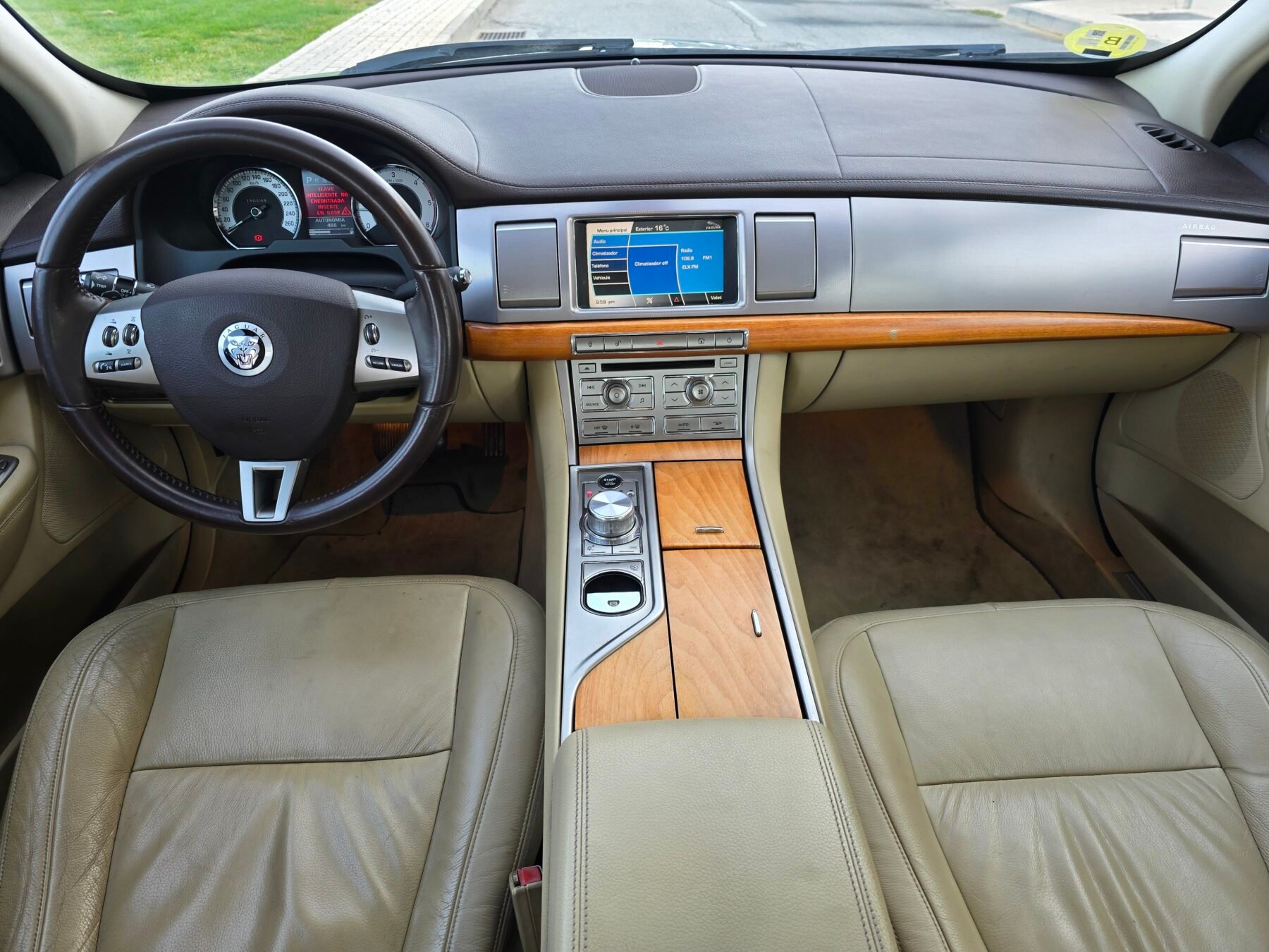 JAGUAR XF 2.7D V6 PREMIUM LUXURY 206CV