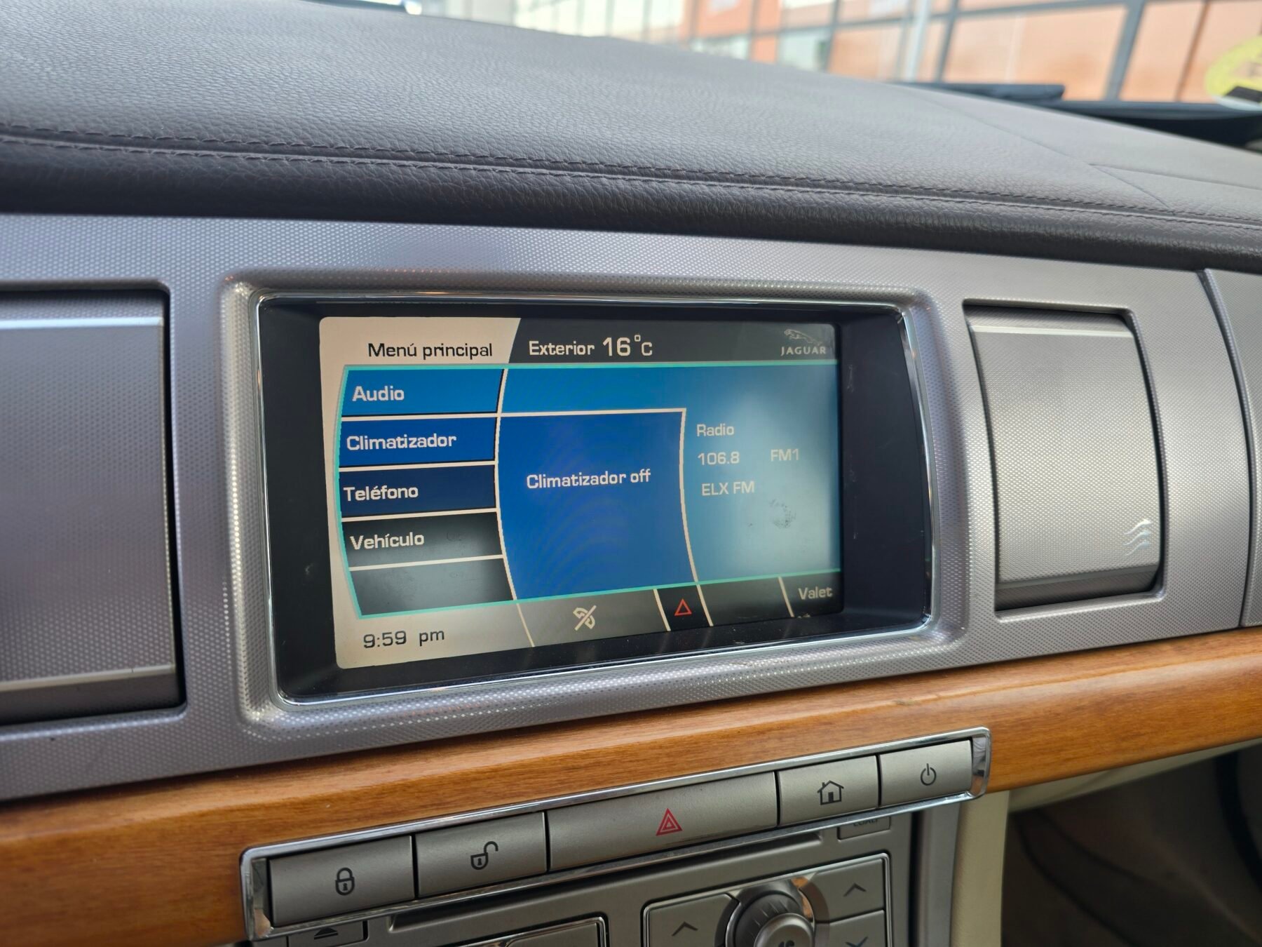 JAGUAR XF 2.7D V6 PREMIUM LUXURY 206CV