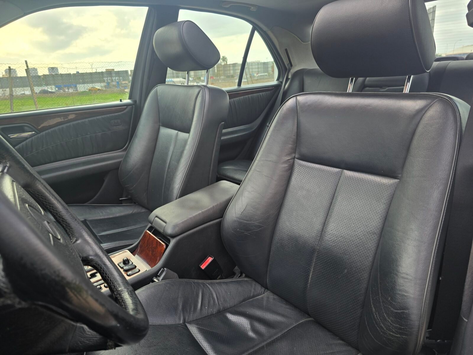 MERCEDES-BENZ CLASE E 300DT ELEGANCE 176CV 