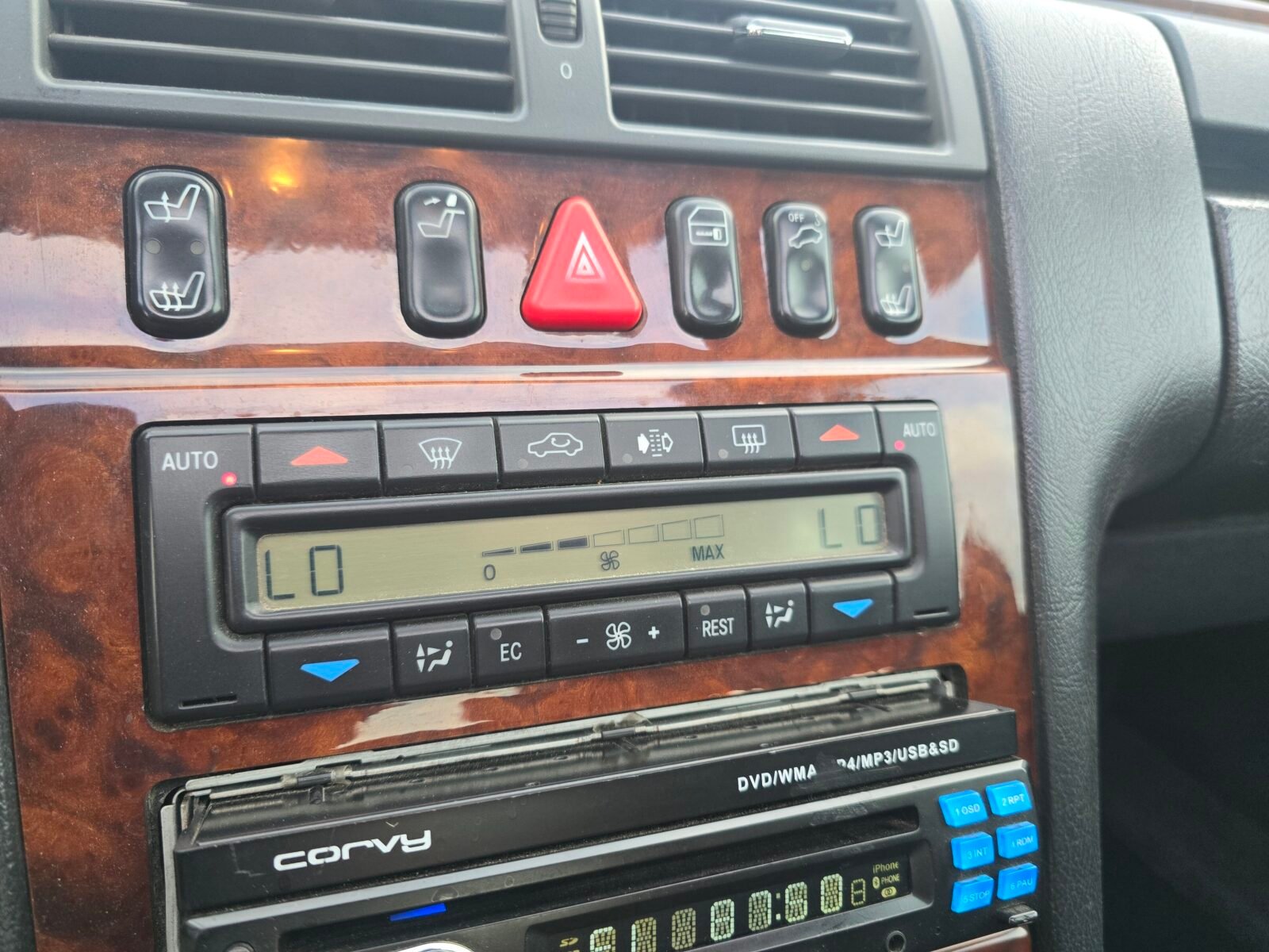 MERCEDES-BENZ CLASE E 300DT ELEGANCE 176CV 