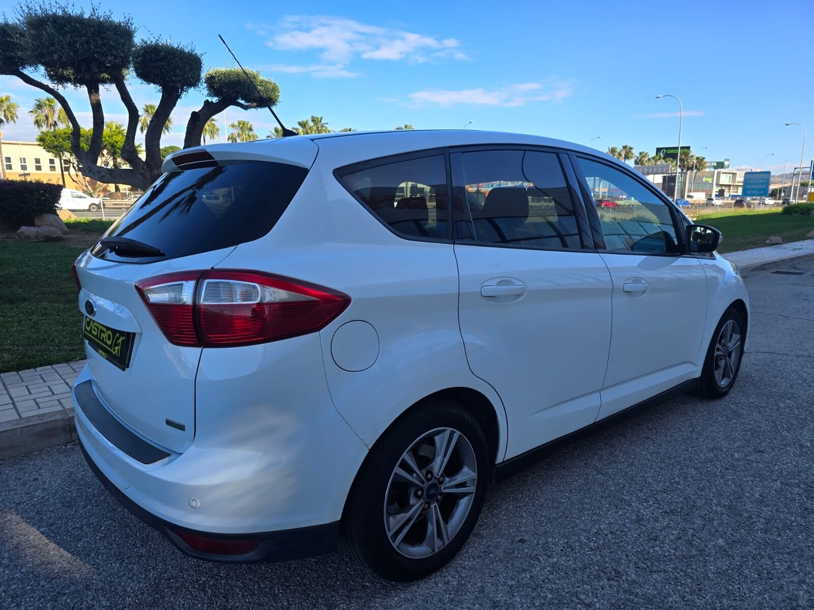FORD C-MAX 1.0 TITANIUM 125CV