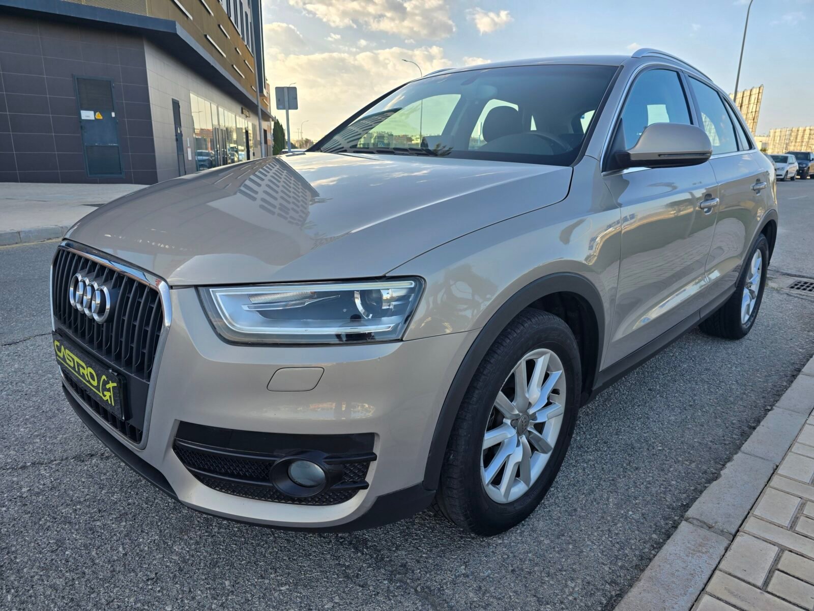 AUDI Q3 2.0TDI ADVANCE 140CV