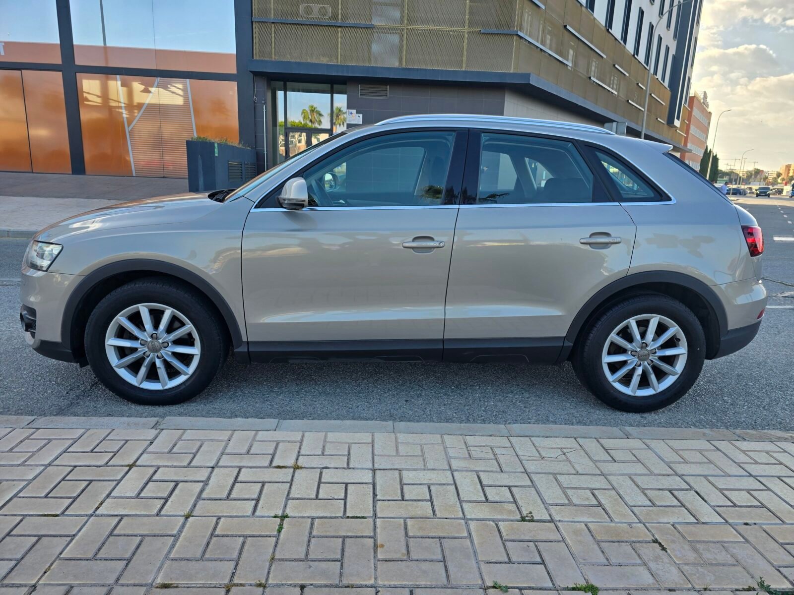 AUDI Q3 2.0TDI ADVANCE 140CV