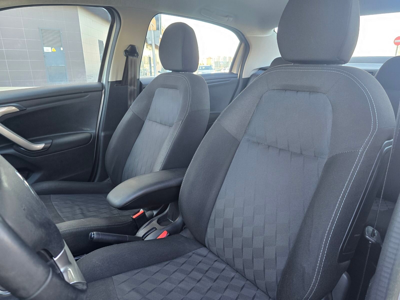 CITROEN C-ELYSEE 1.2VTI EXCLUSIVE 70CV