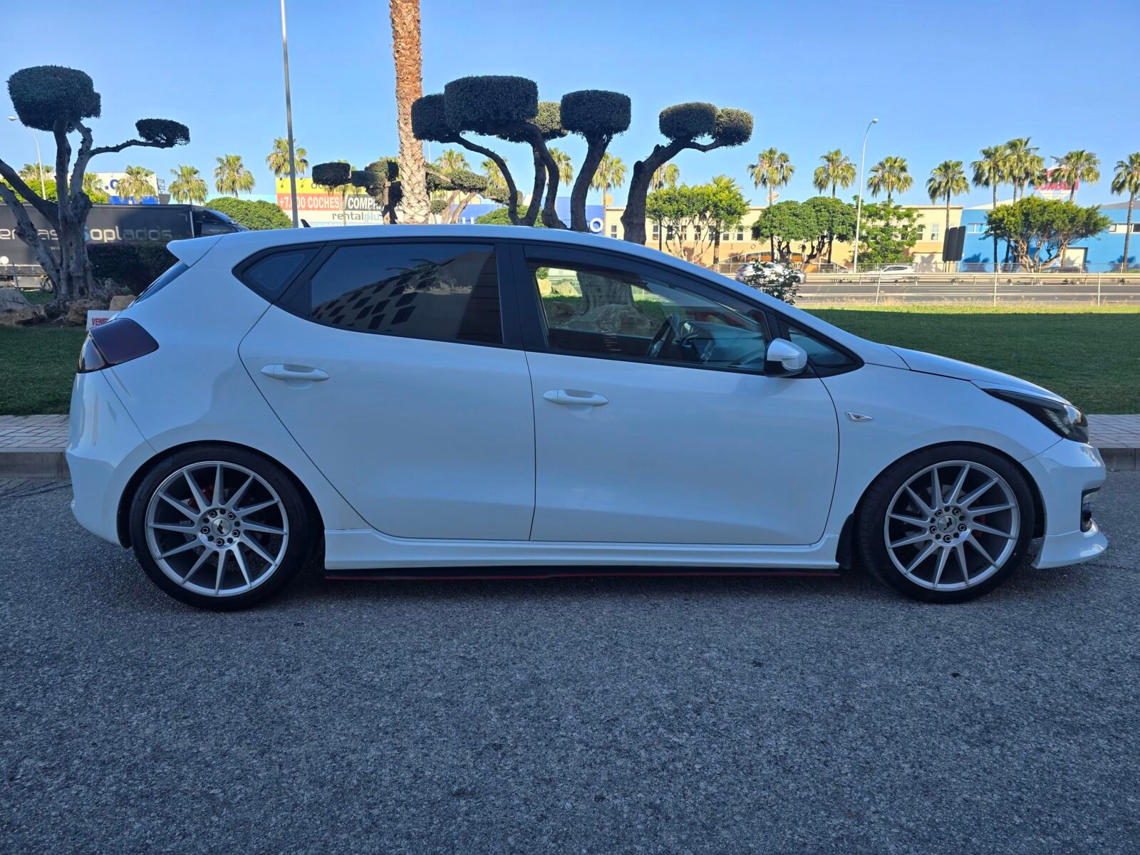 KIA CEED 1.4CRDi BUSINESS 90CV