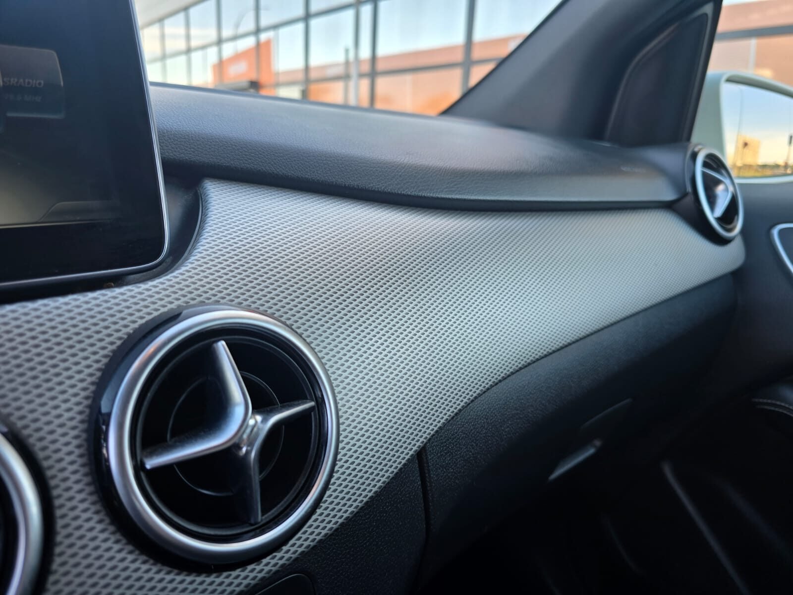 MERCEDES-BENZ CLASE B 180CDI SPORT 109CV
