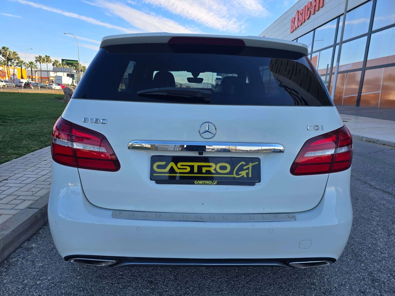 MERCEDES-BENZ CLASE B 180CDI SPORT 109CV