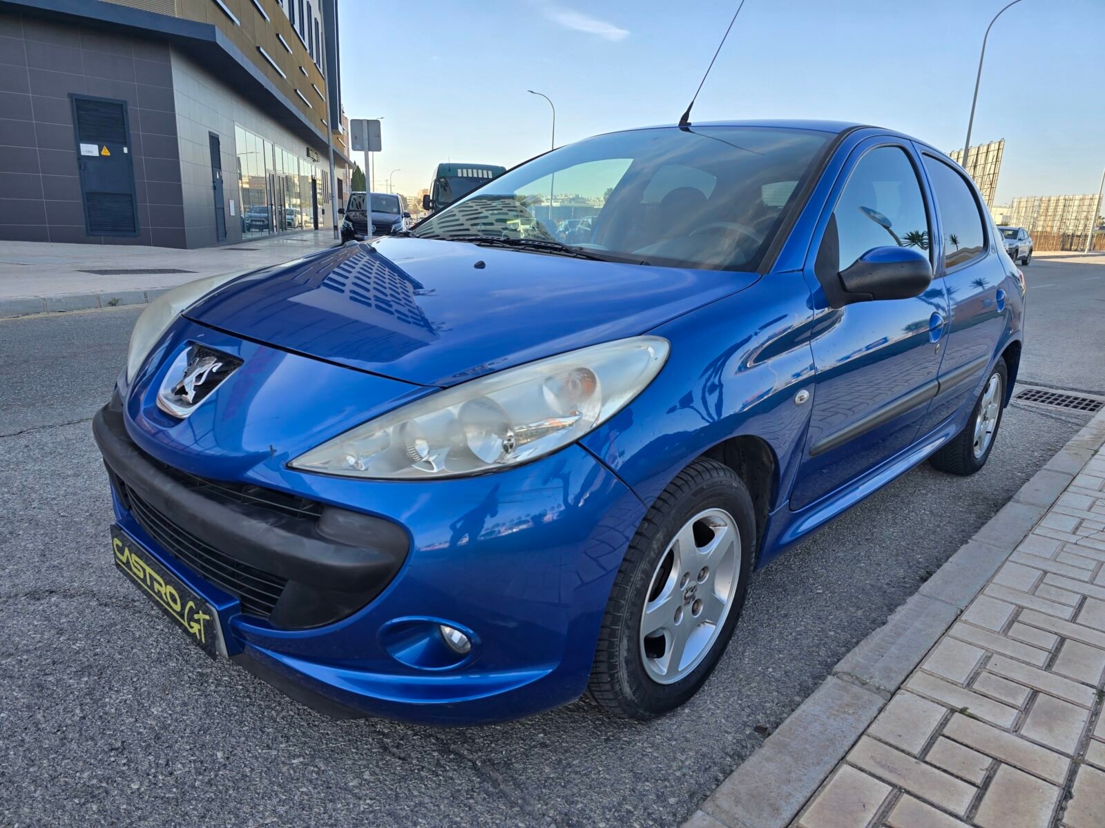 PEUGEOT 206+ 1.1 60CV