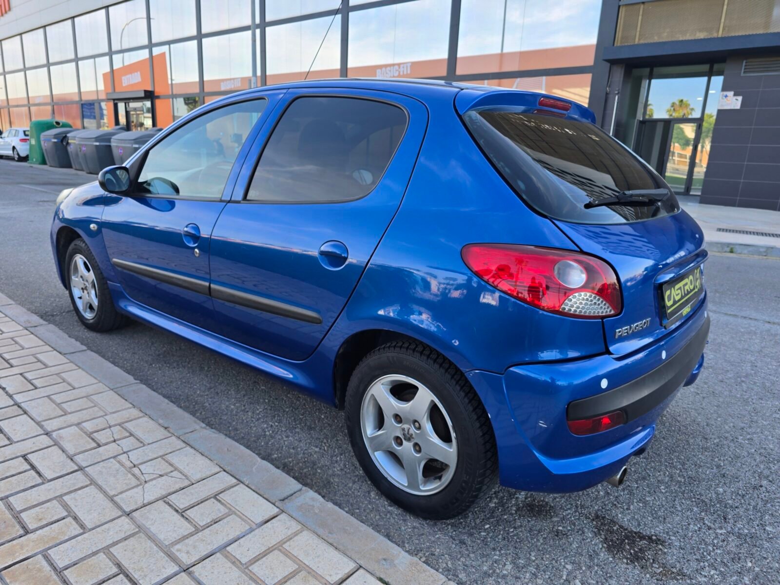 PEUGEOT 206+ 1.1 60CV