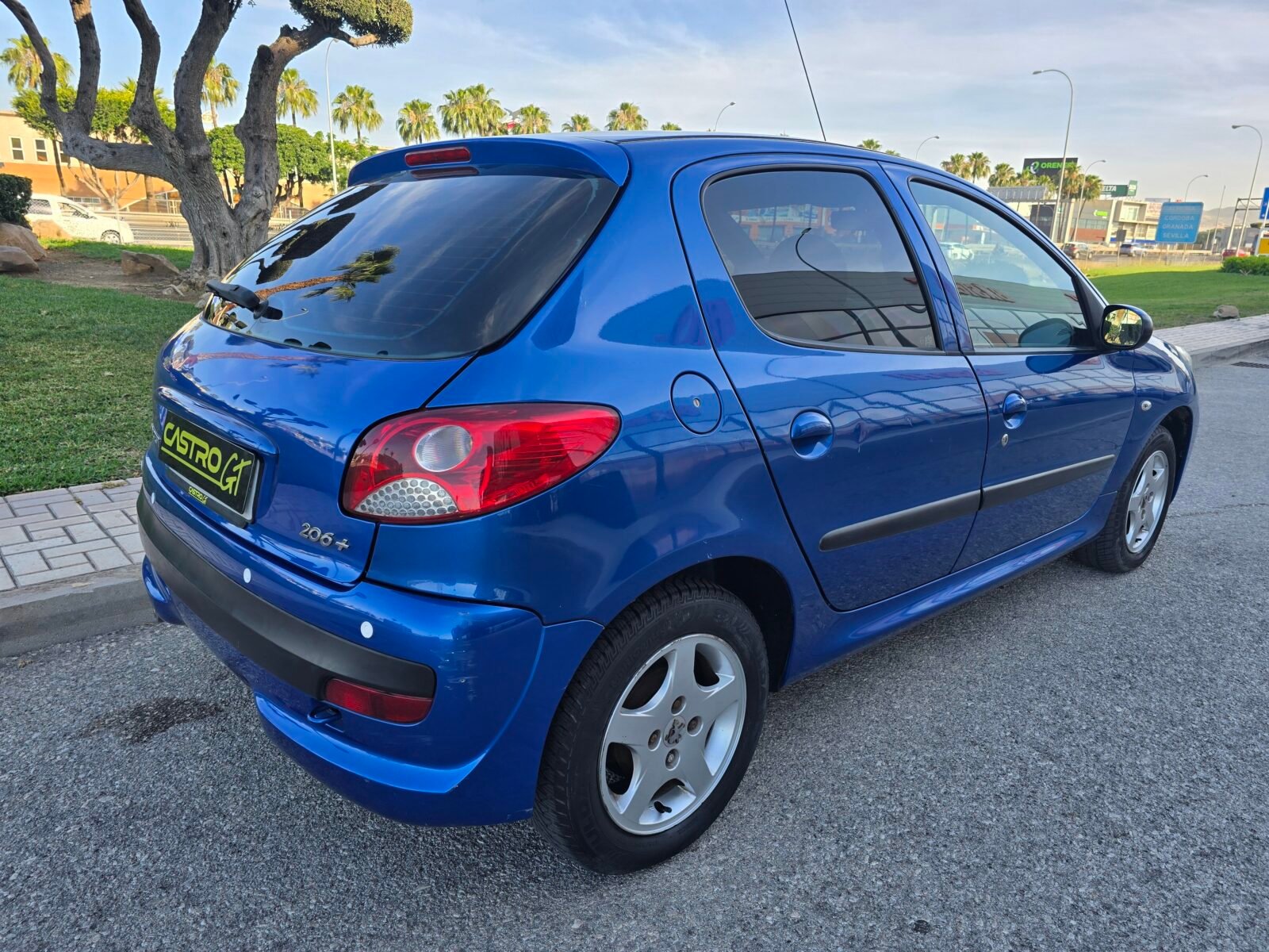 PEUGEOT 206+ 1.1 60CV