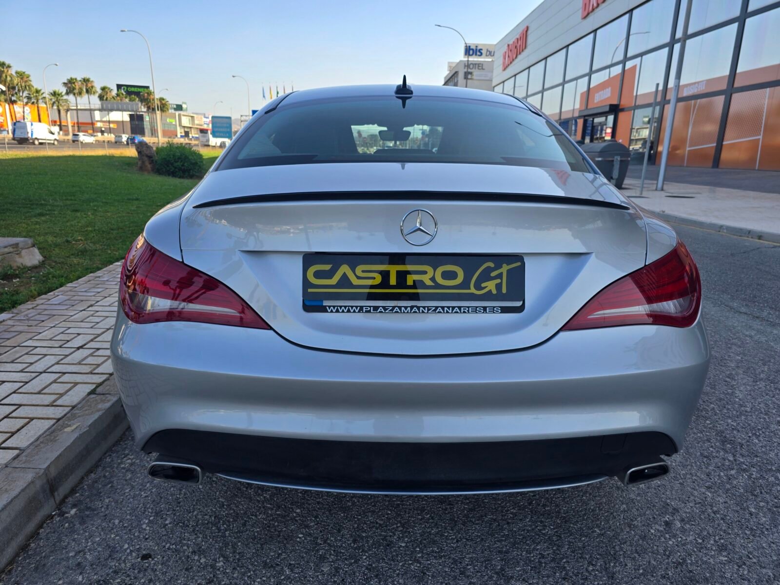 MERCEDES-BENZ CLASE CLA 200 AMG PACK 170CV