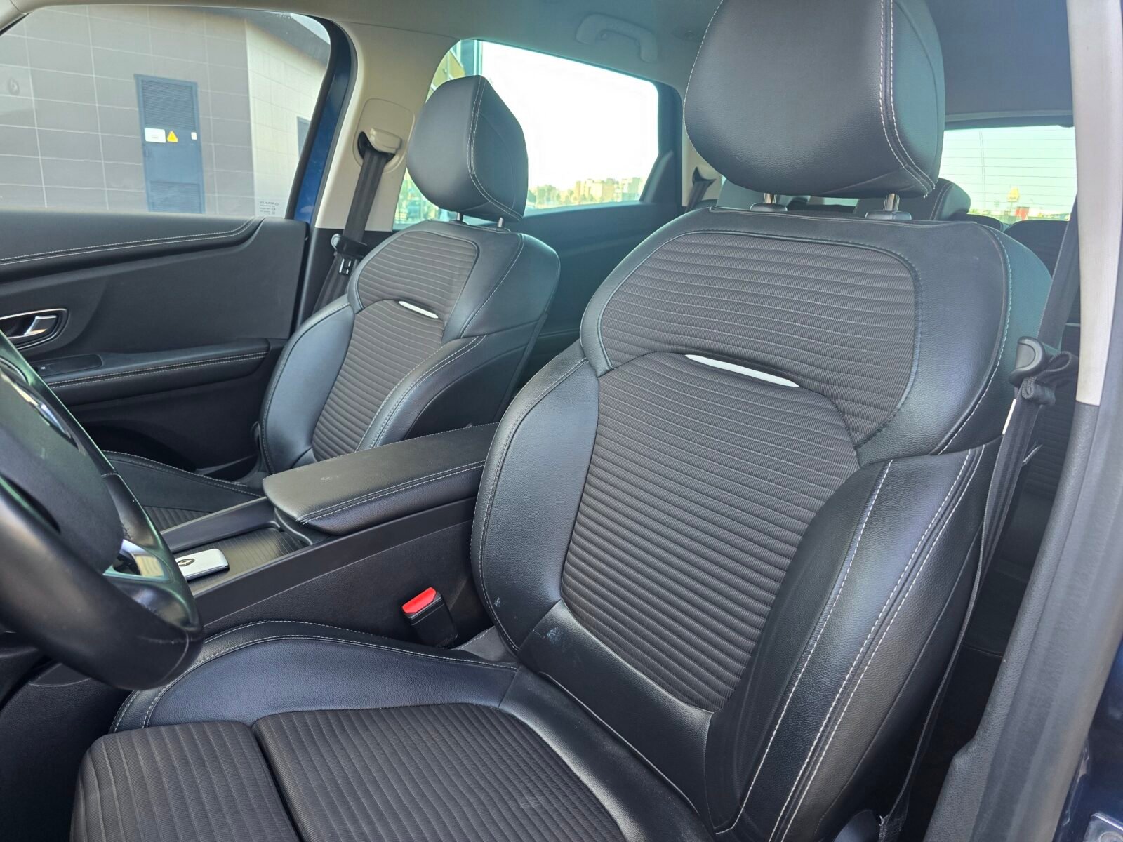 RENAULT SCENIC ZEN BLUE DCI BOSE EDITION 120CV