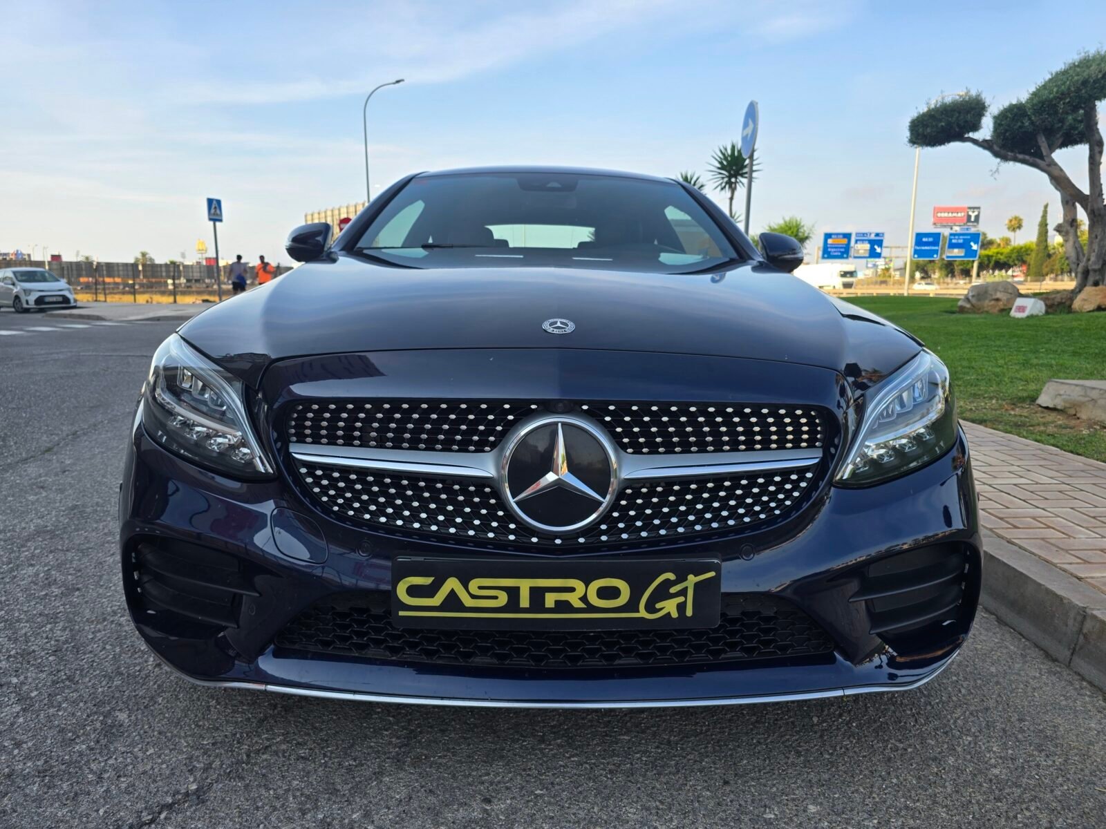 MERCEDES-BENZ CLASE C COUPÉ 220D AMG 194CV