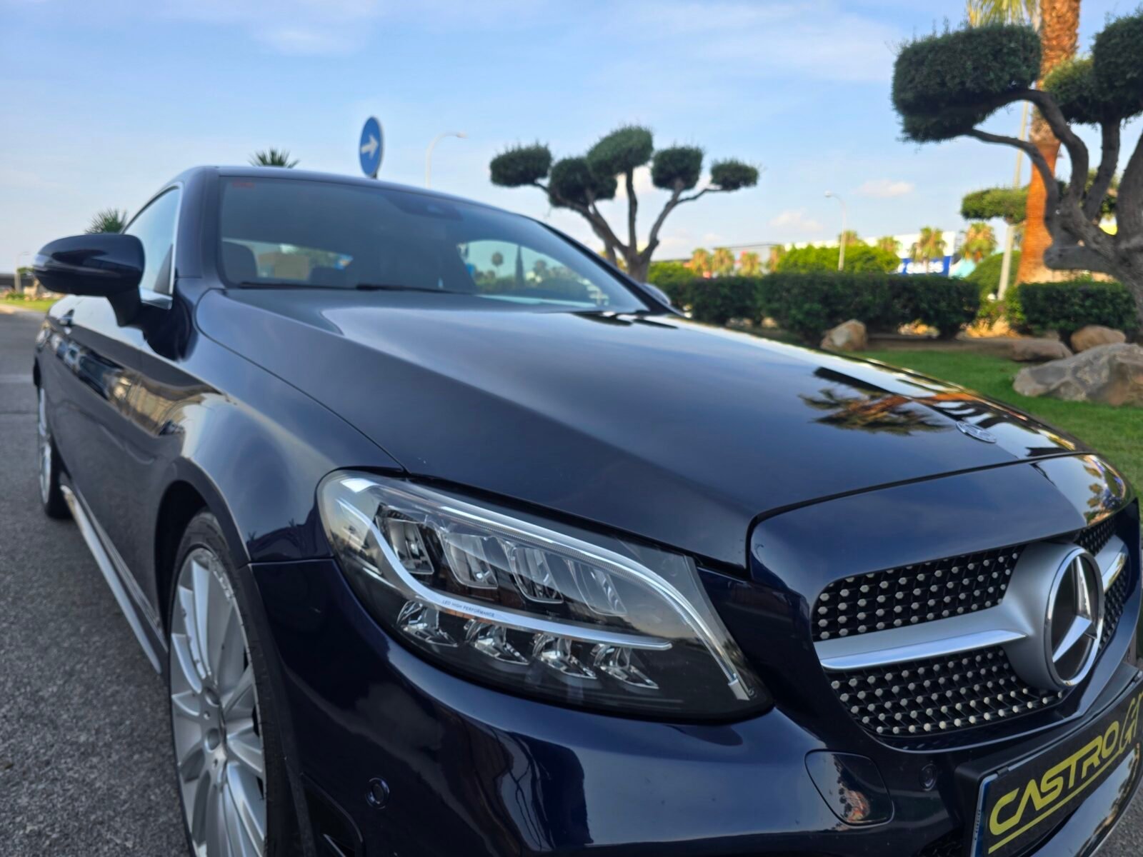 MERCEDES-BENZ CLASE C COUPÉ 220D AMG 194CV