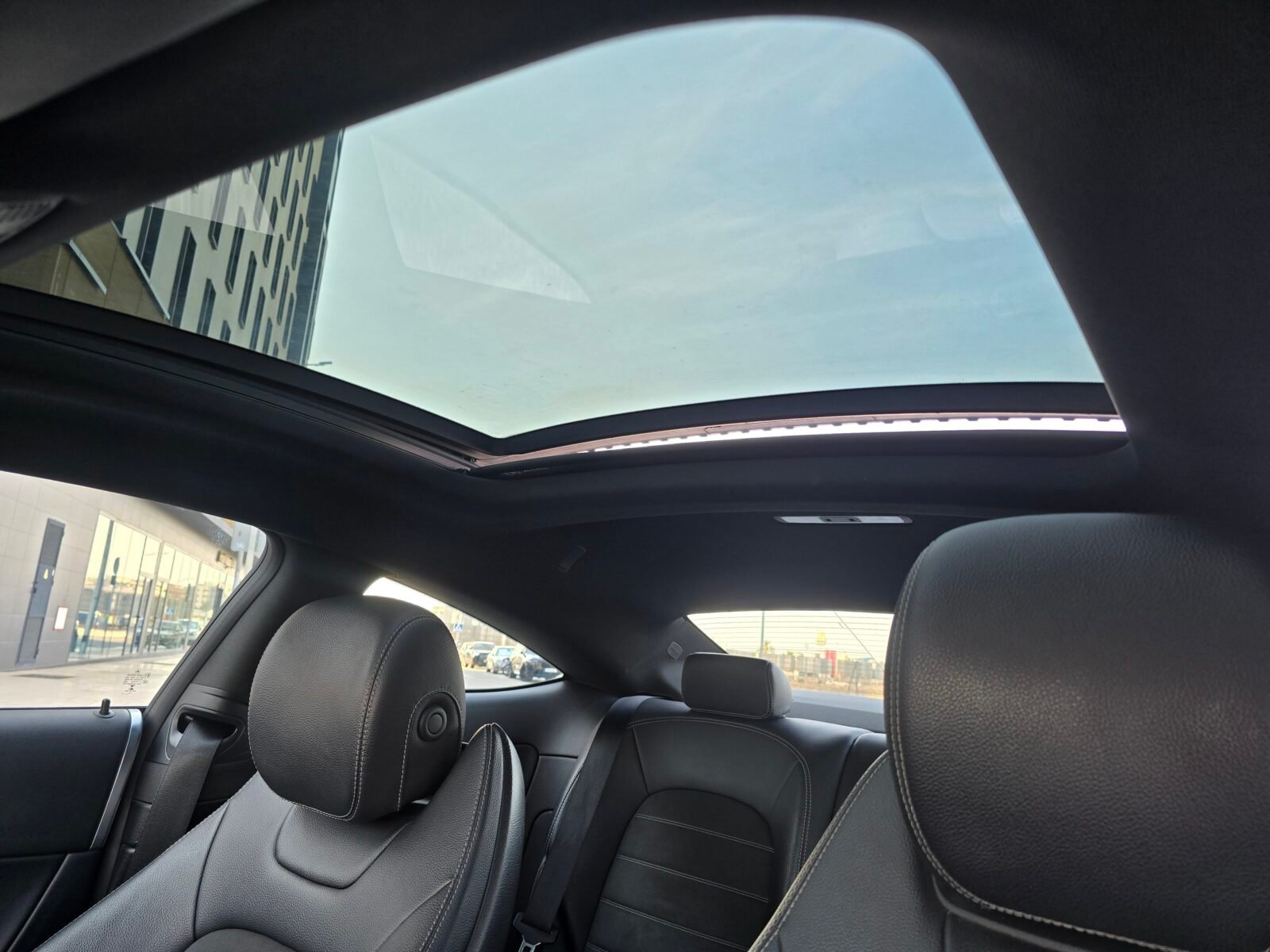 MERCEDES-BENZ CLASE C COUPÉ 220D AMG 194CV