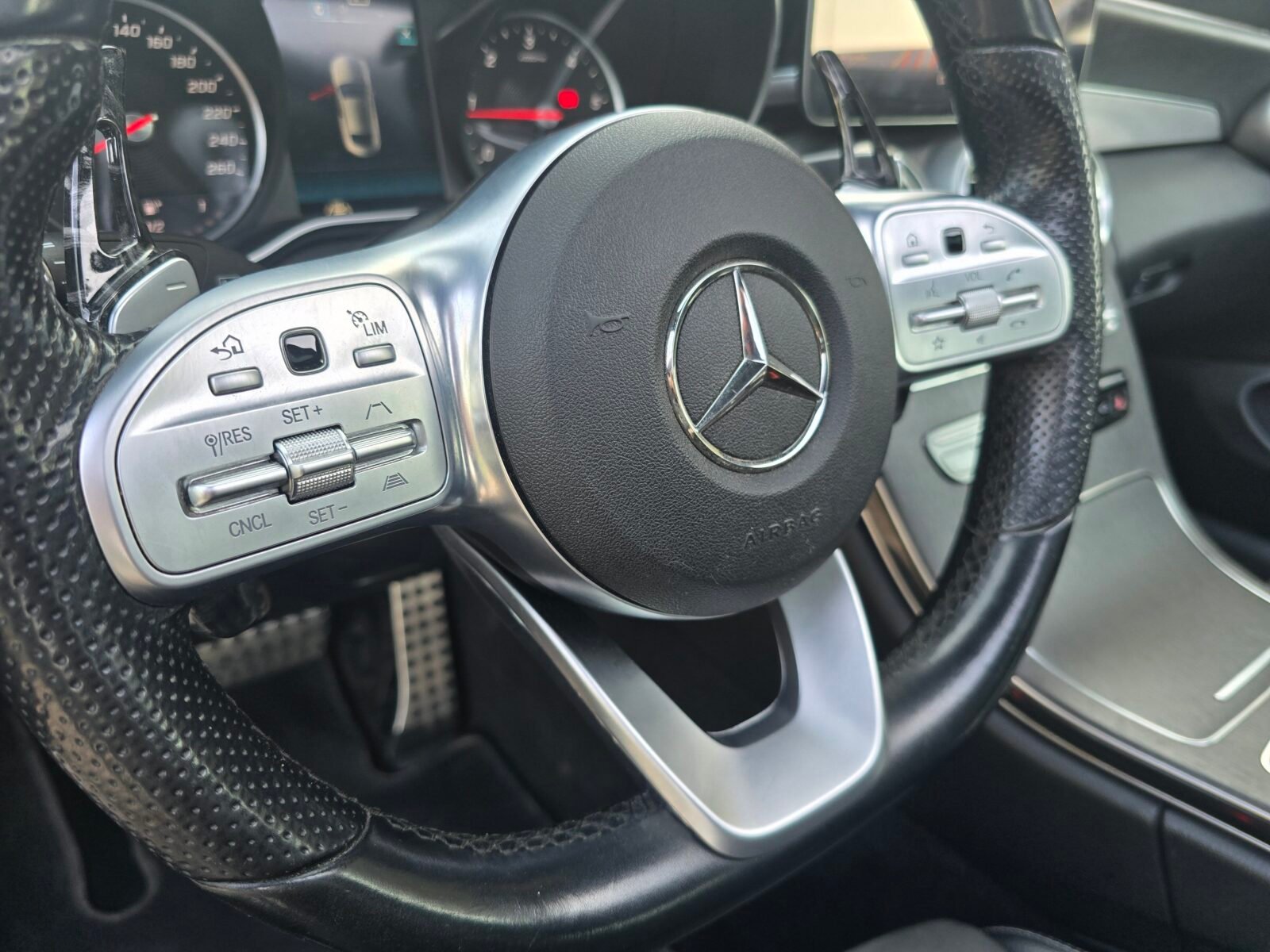 MERCEDES-BENZ CLASE C COUPÉ 220D AMG 194CV