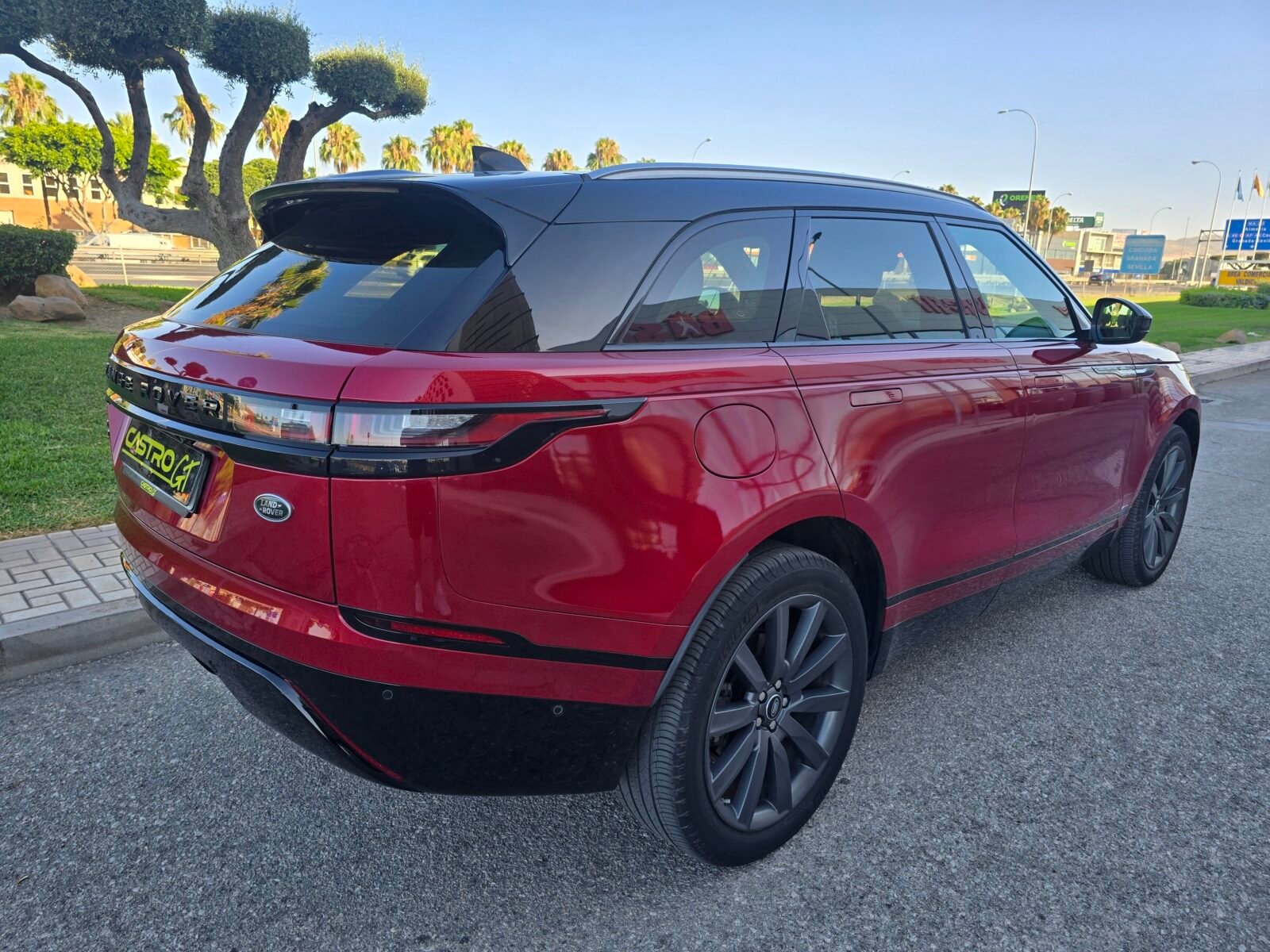 LAND-ROVER RANGE ROVER VELAR 2.0 P250 R-DYNAMIC S 4WD AUTO 250CV