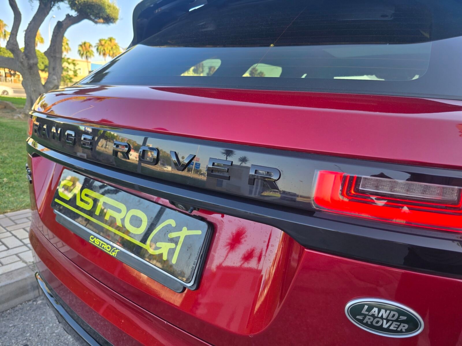 LAND-ROVER RANGE ROVER VELAR 2.0 P250 R-DYNAMIC S 4WD AUTO 250CV