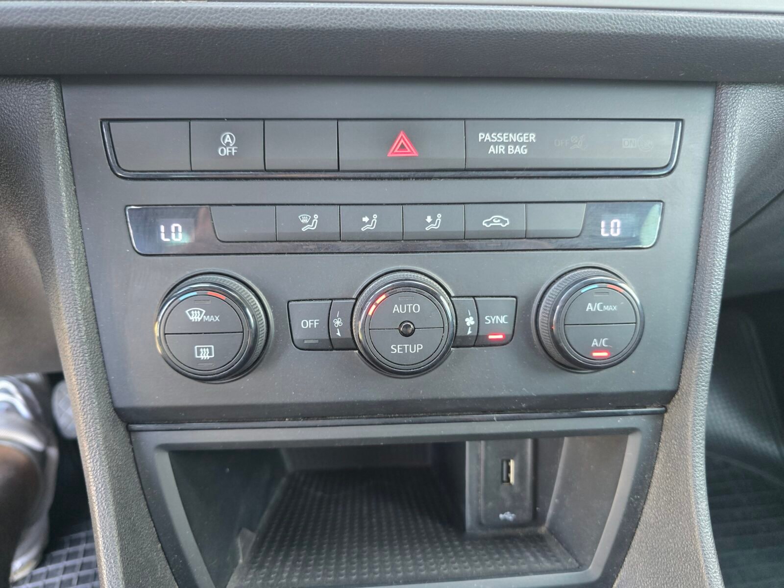 SEAT LEON 1.0TSI STYLE 115CV