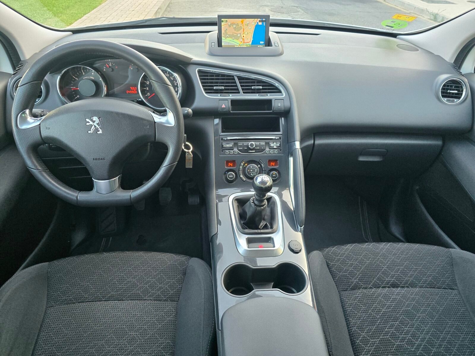 PEUGEOT 3008 1.2 STYLE 130CV