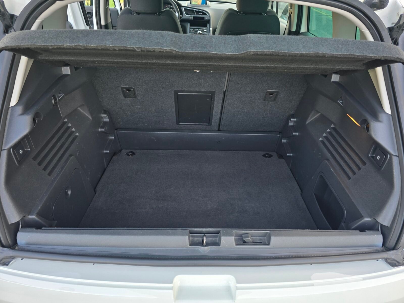 PEUGEOT 3008 1.2 STYLE 130CV
