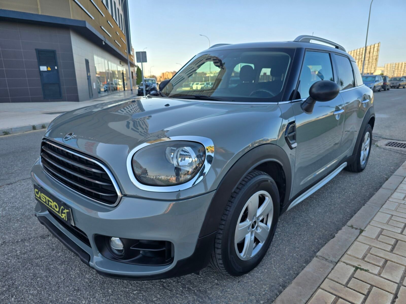 MINI COUNTRYMAN ONE AUTO 102CV