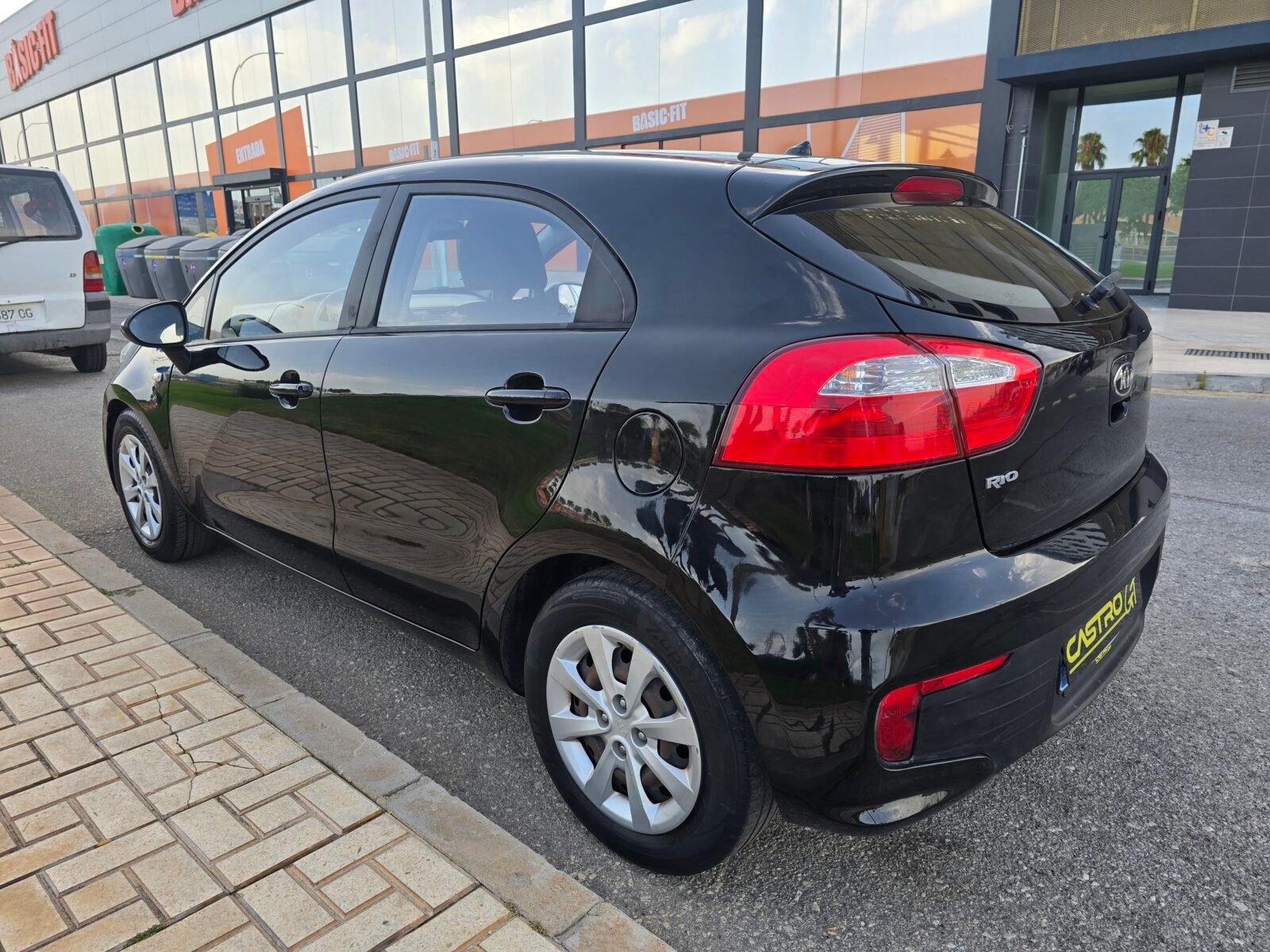 KIA RIO 1.2 CVVT DRIVE 82CV