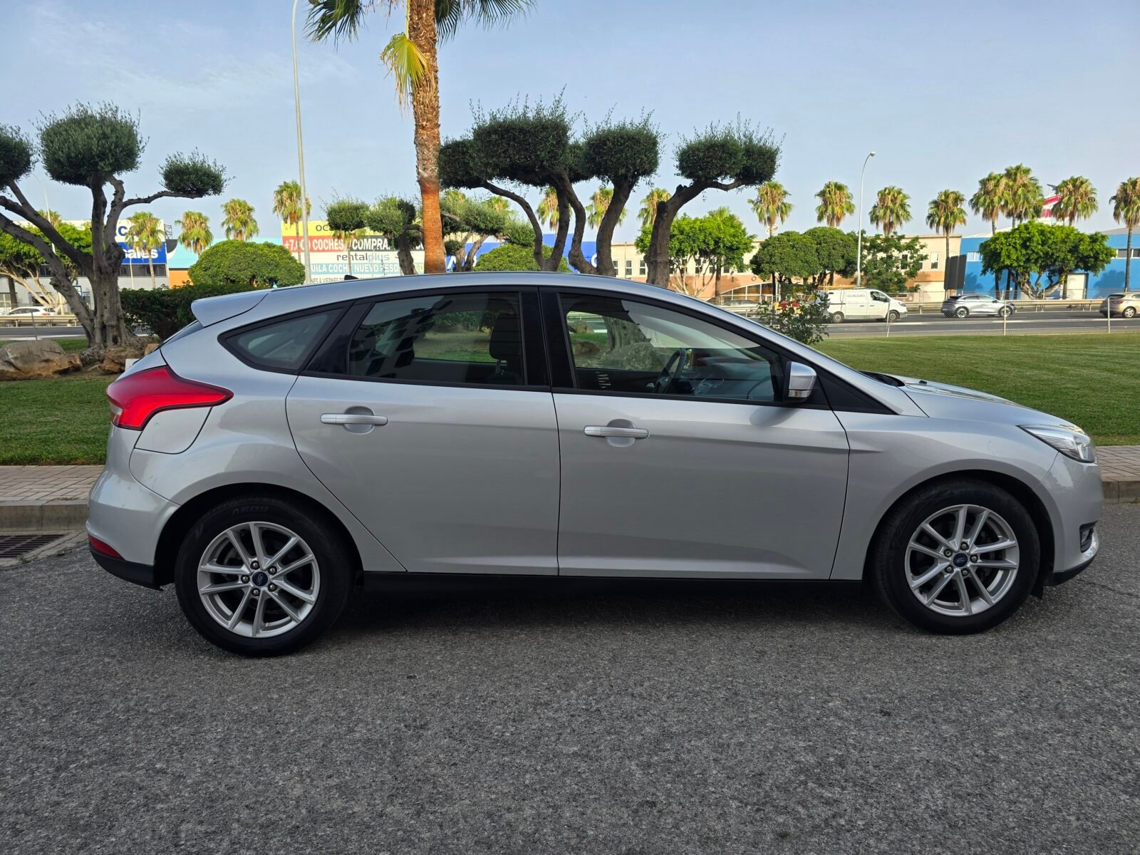 FORD FOCUS 1.0 ECOBOOST TITANIUM 125CV